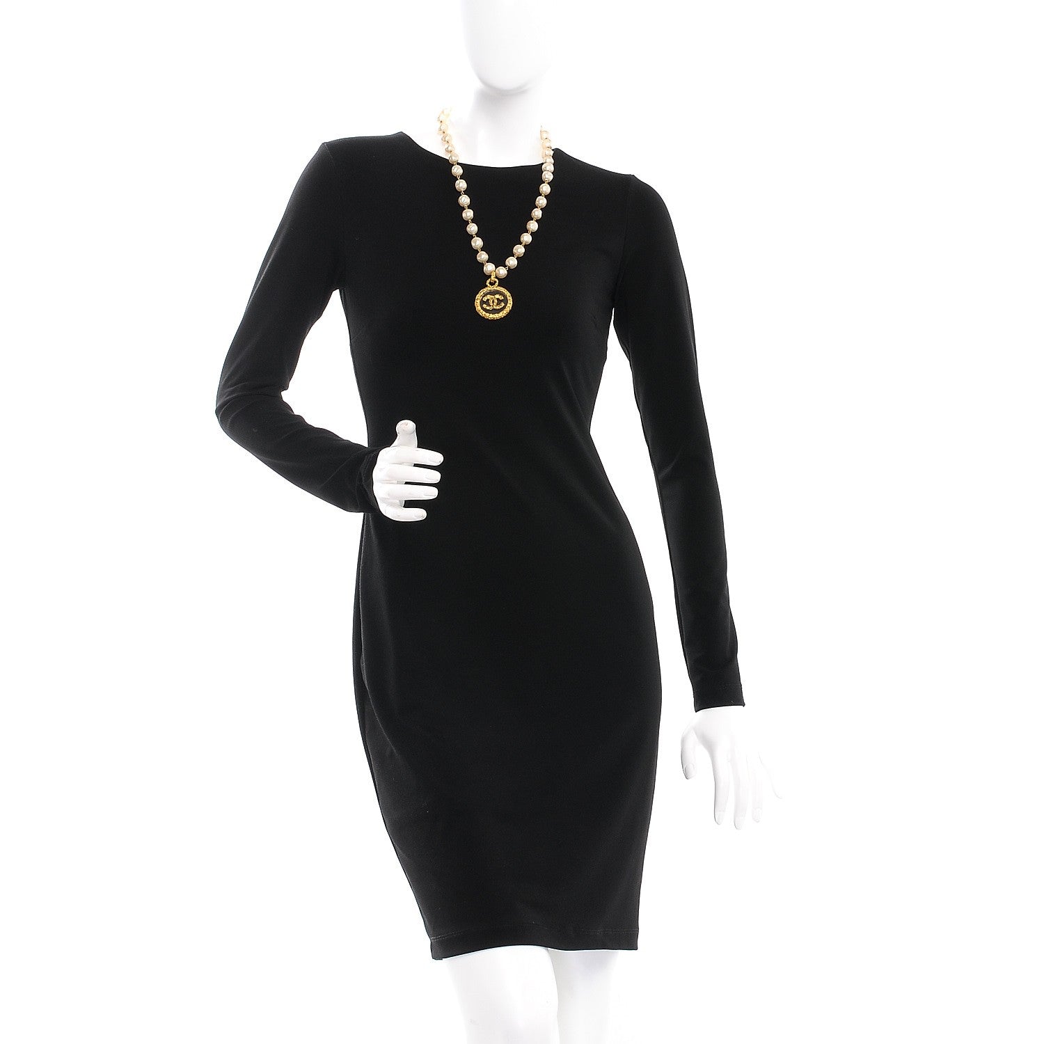 Chanel CC Pearl Necklace Gold 2 of 6