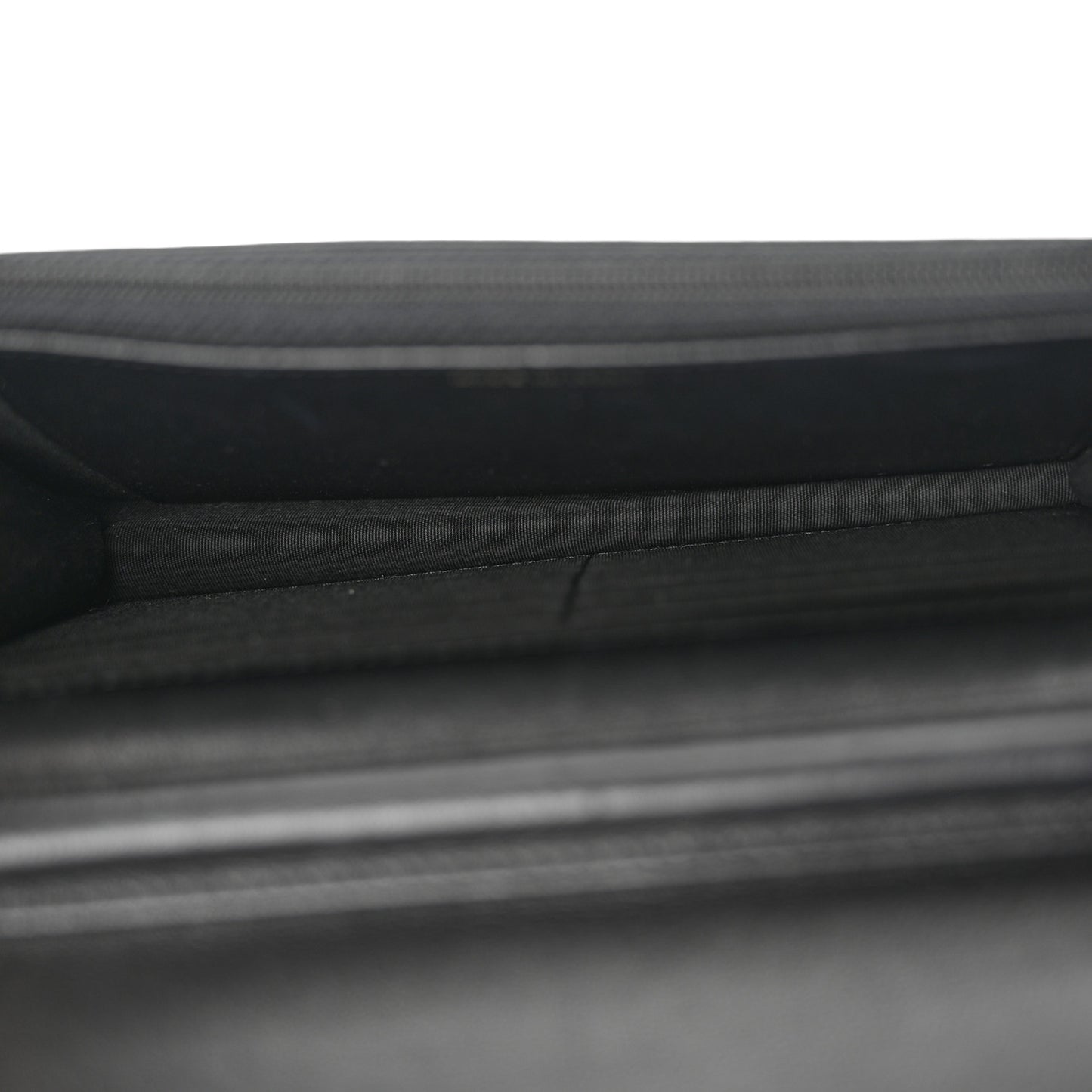 Lambskin Quilted Infinity Wallet On Chain WOC Black