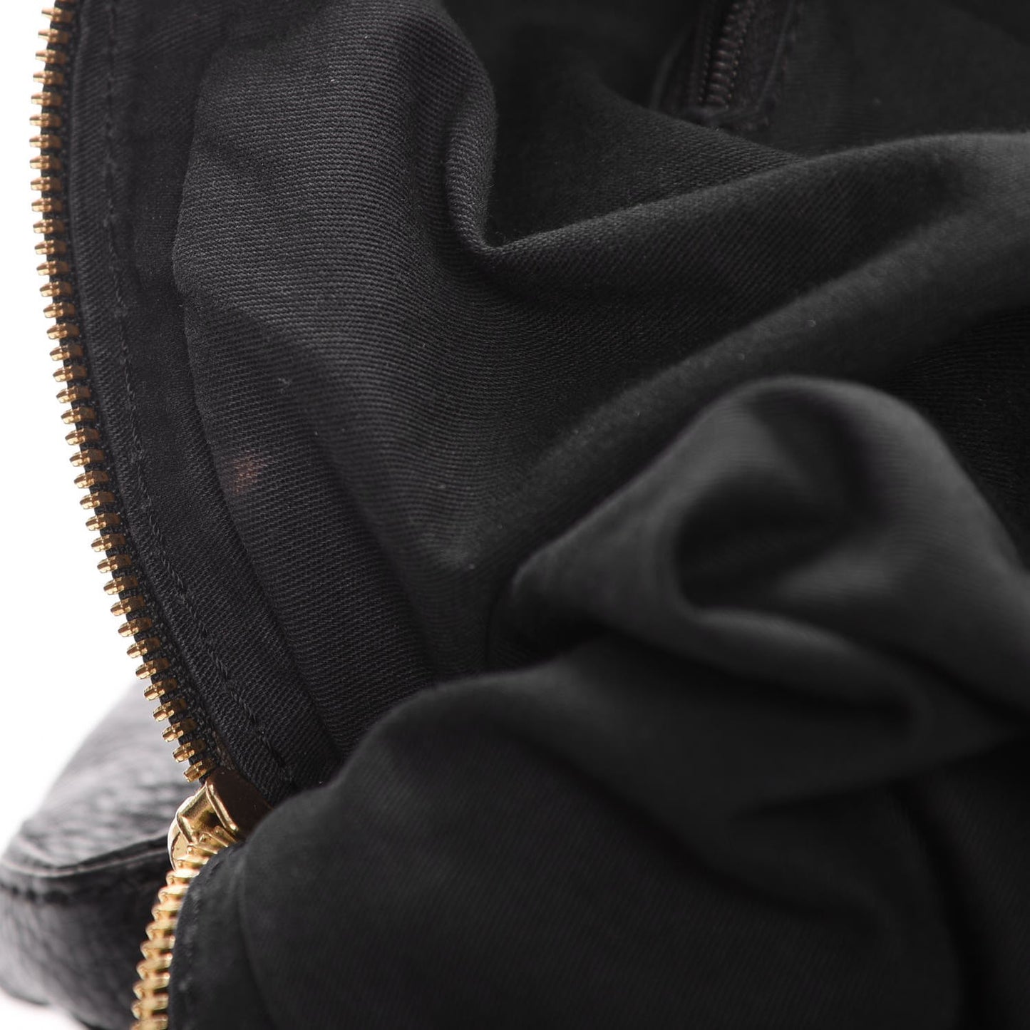 Calfskin Medium Pocket Nightingale Black