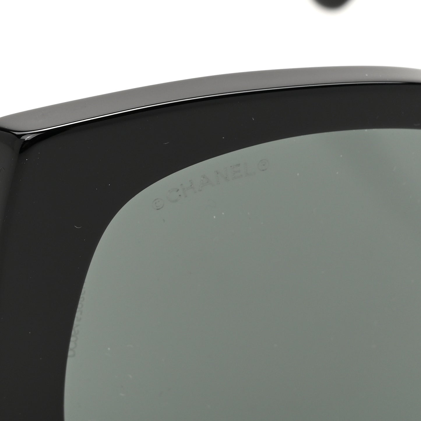 Acetate Square CC Heart Sunglasses 5519 Black