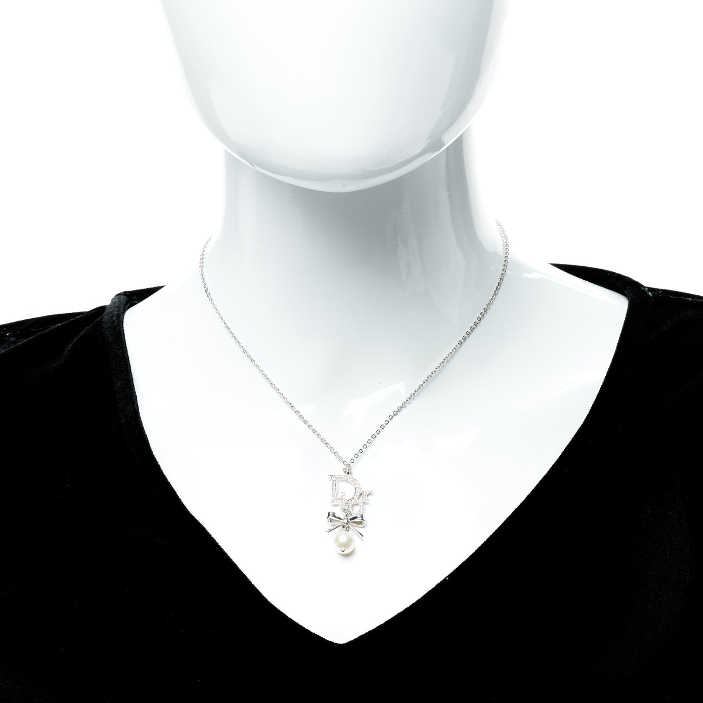 Crystal Pearl Logo Bow Necklace Silver