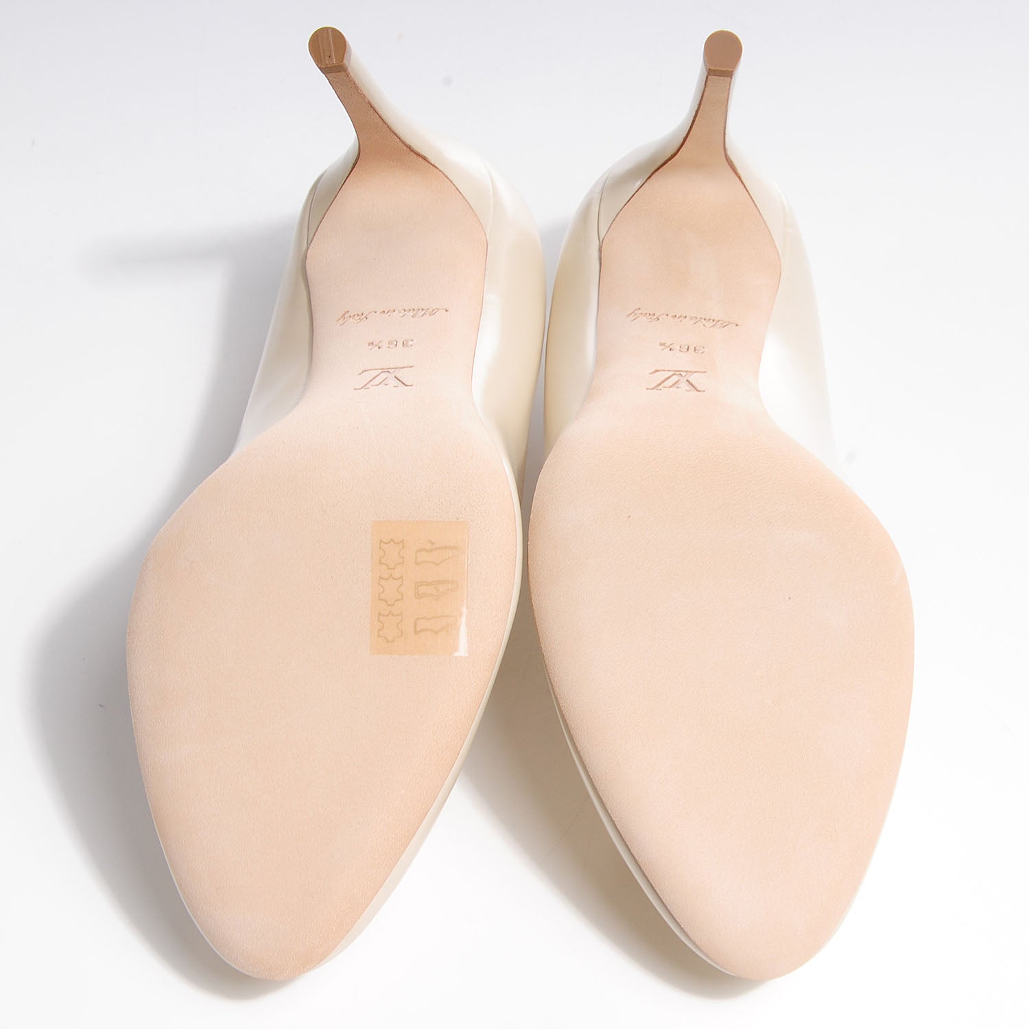 Louis Vuitton Calfskin Wonders Pumps 36.5 Off White 5 of 9