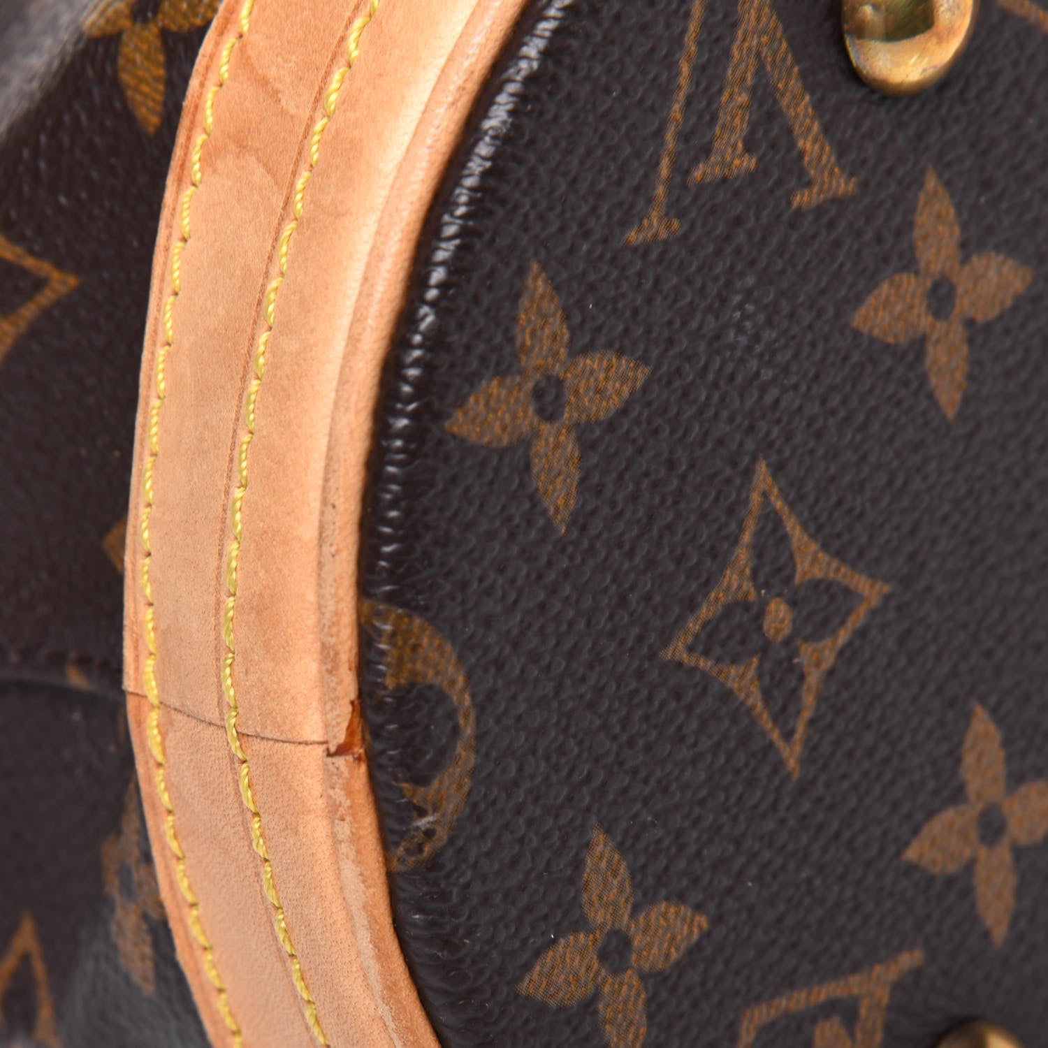 Louis Vuitton Monogram Petit Bucket 23 20 of 36