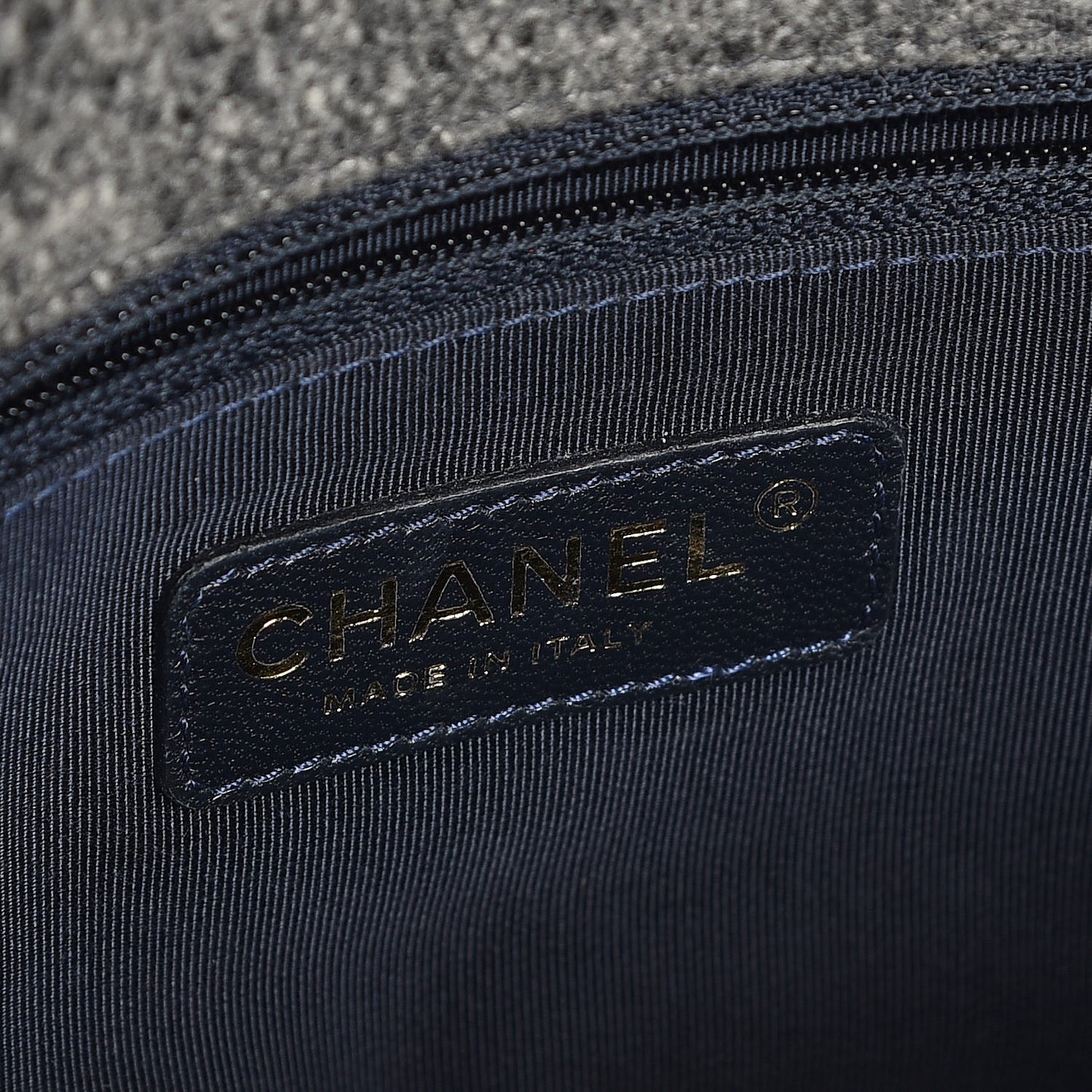 Wool Felt Grosgrain Quilted Medium CC Eyelet Flap Grey