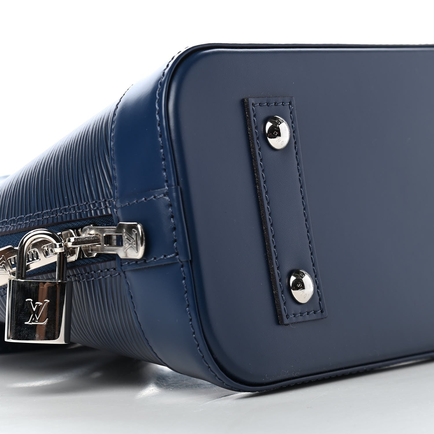 Louis Vuitton Epi Alma BB Indigo 8 of 9