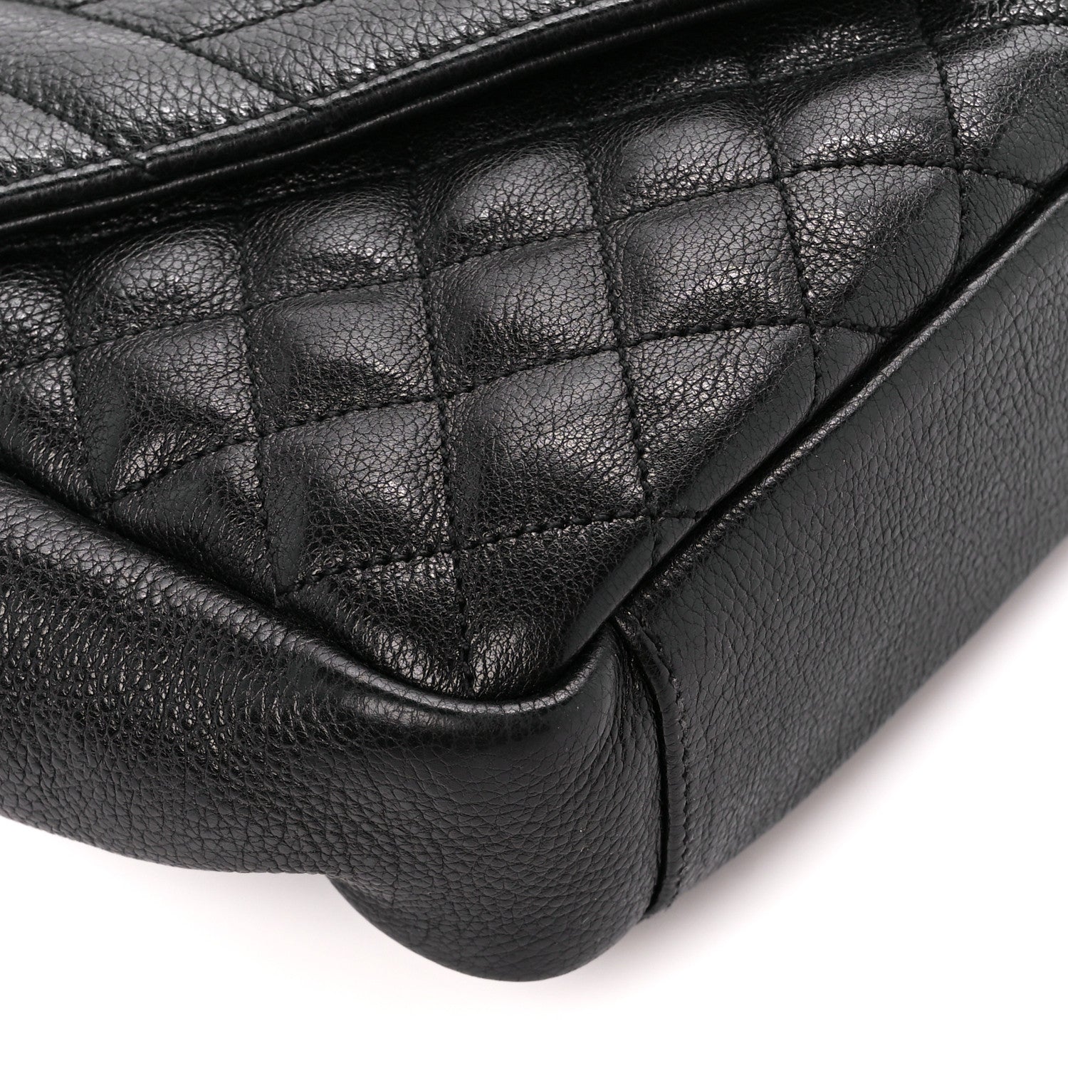 Saint Laurent Sheepskin Tri-Quilt Monogram Medium College Bag Black 10 of 11