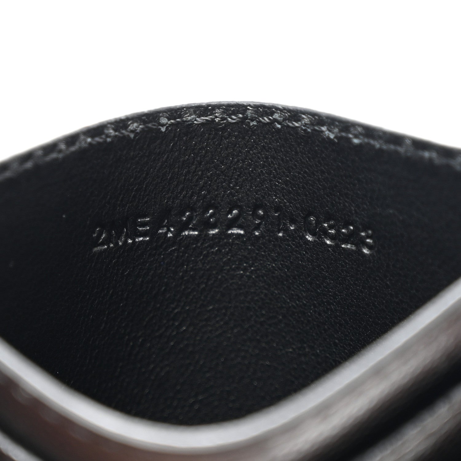 Saint Laurent Grain De Poudre Matelasse Chevron Monogram Credit Card Case Black 7 of 7