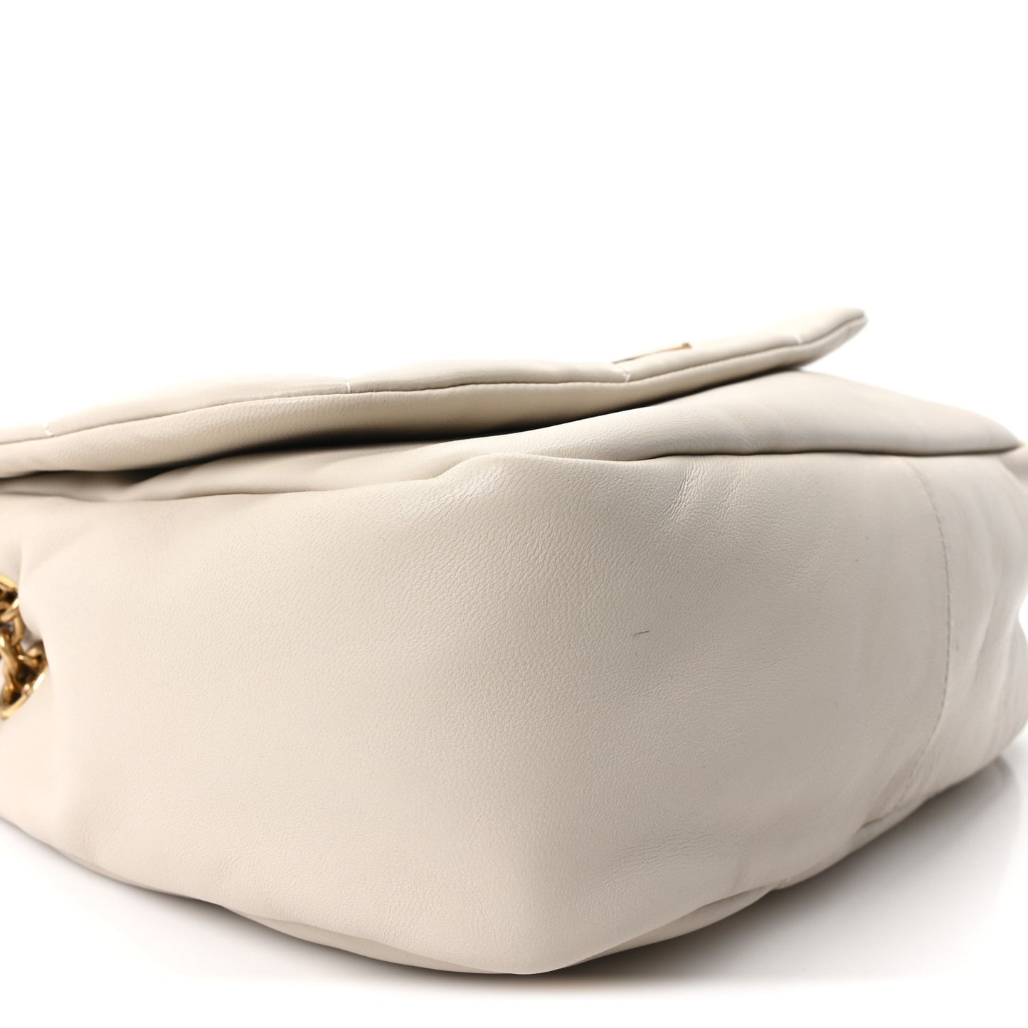Lambskin Matelasse Monogram Medium Jamie 4.3 Crema Soft