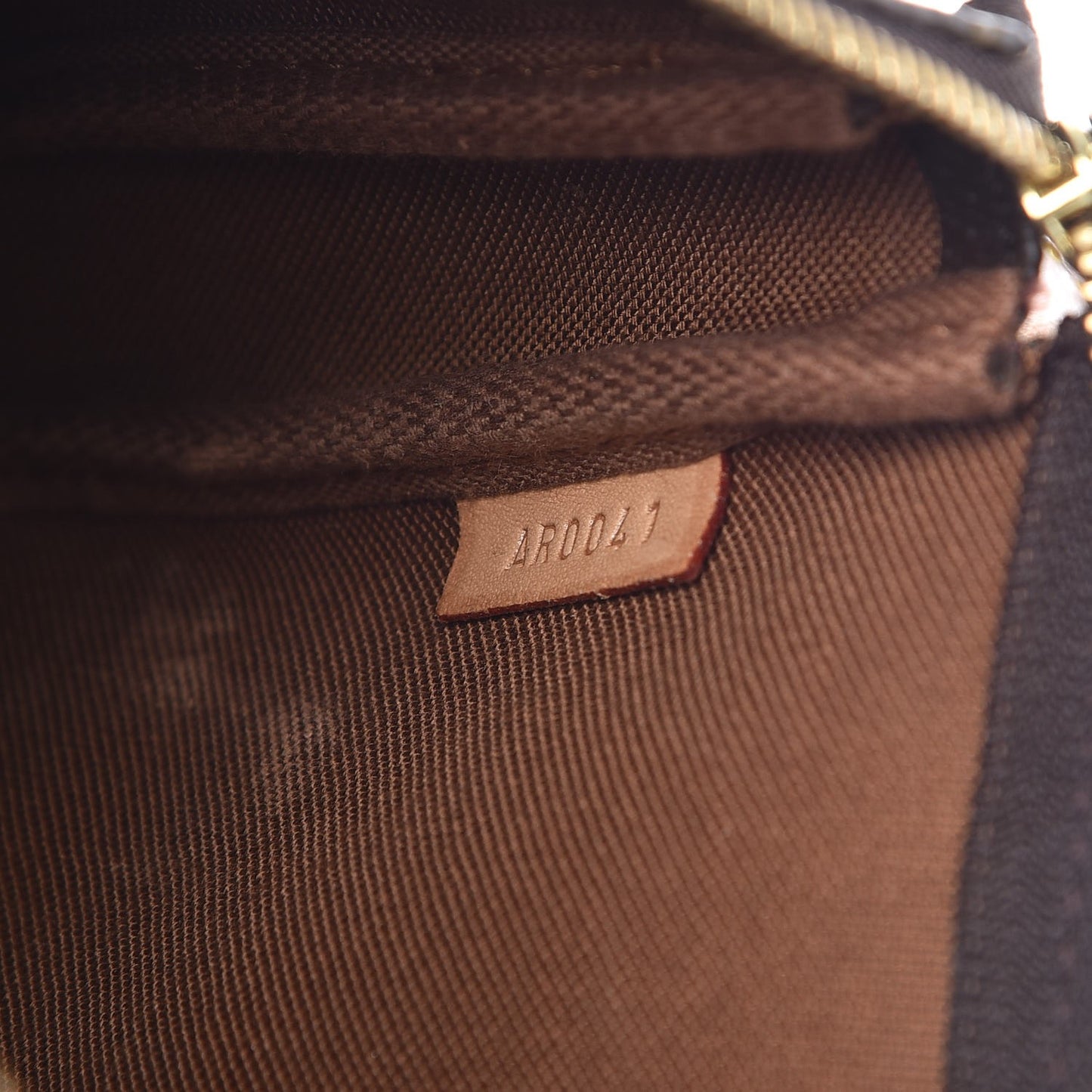 Monogram Graffiti Pochette Accessories Silver
