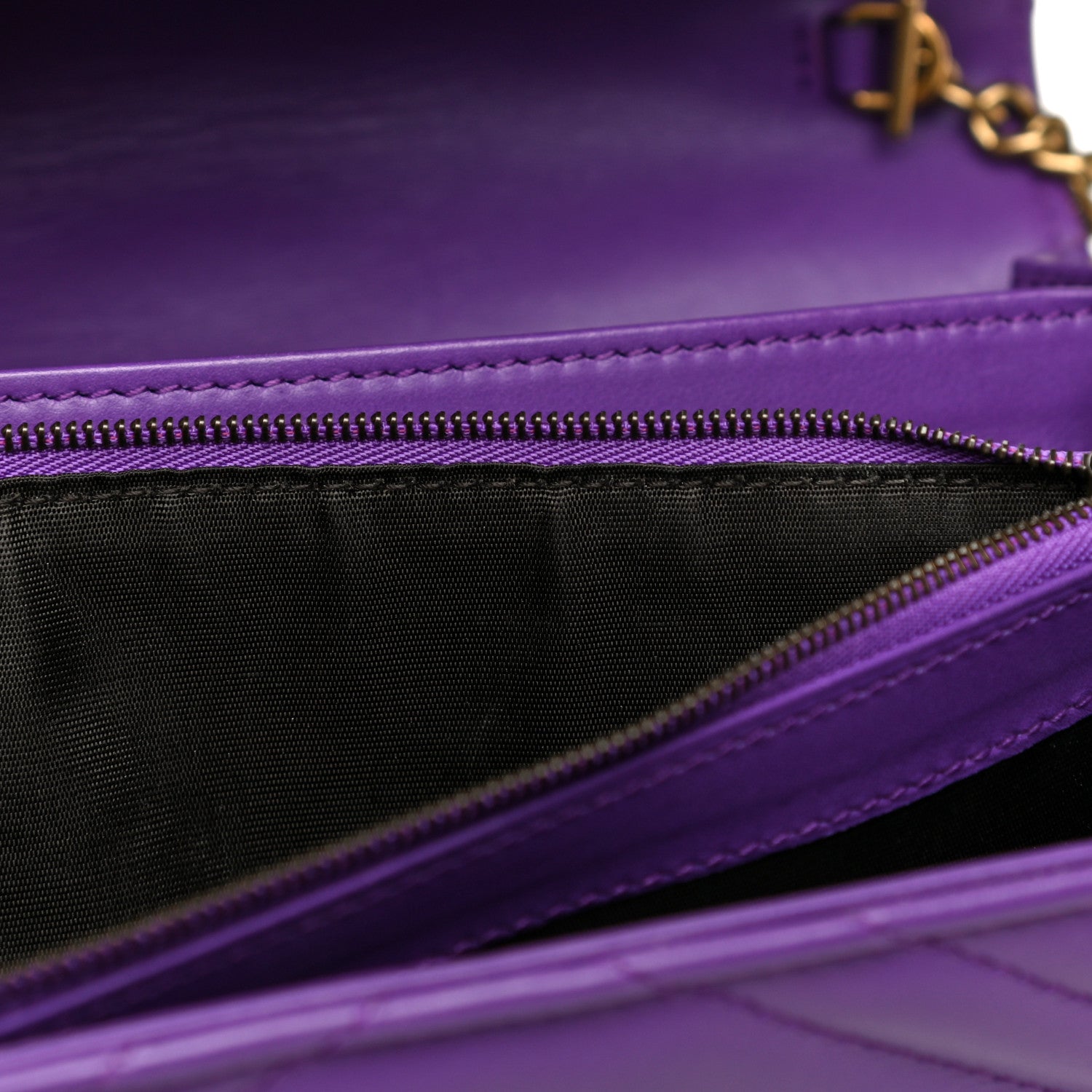 Gucci Calfskin Matelasse GG Marmont Chain Wallet Shine Purple 11 of 12