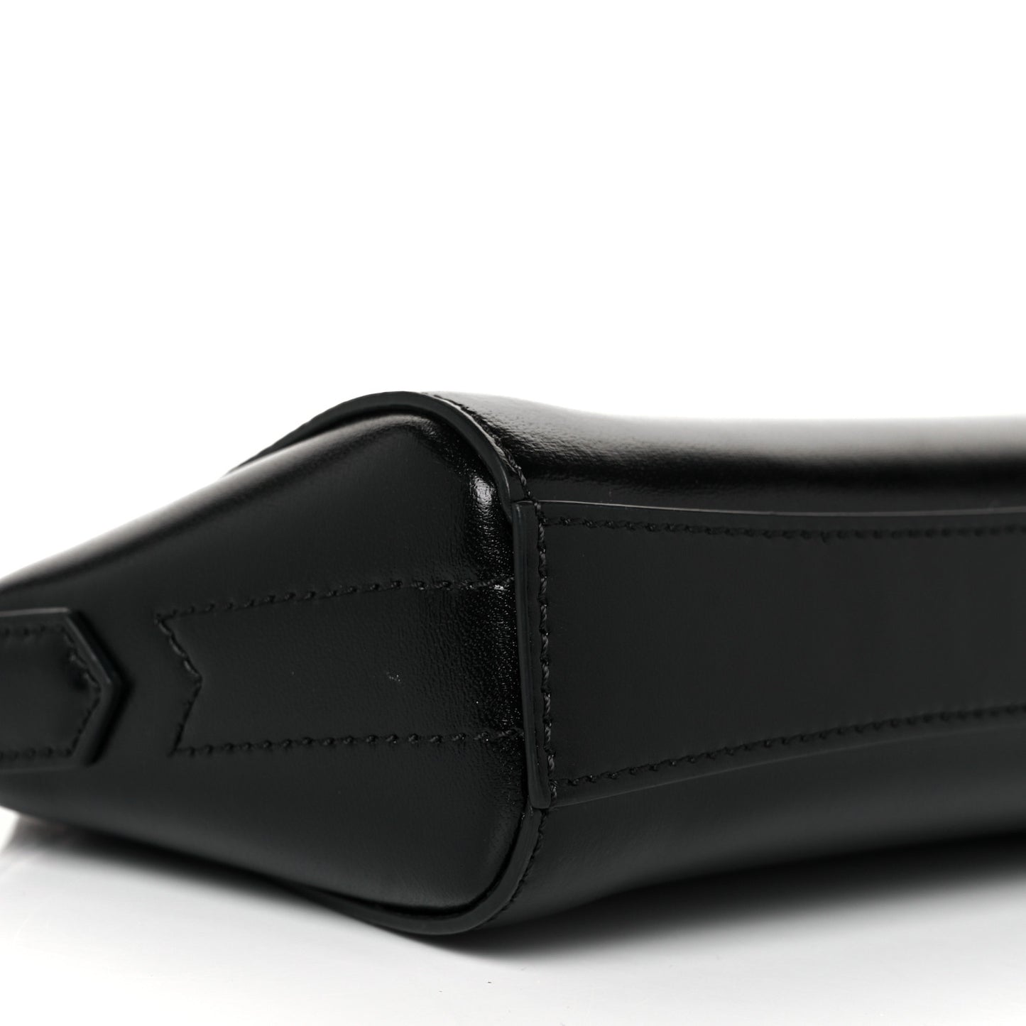 Smooth Calfskin Nano Antigona Black