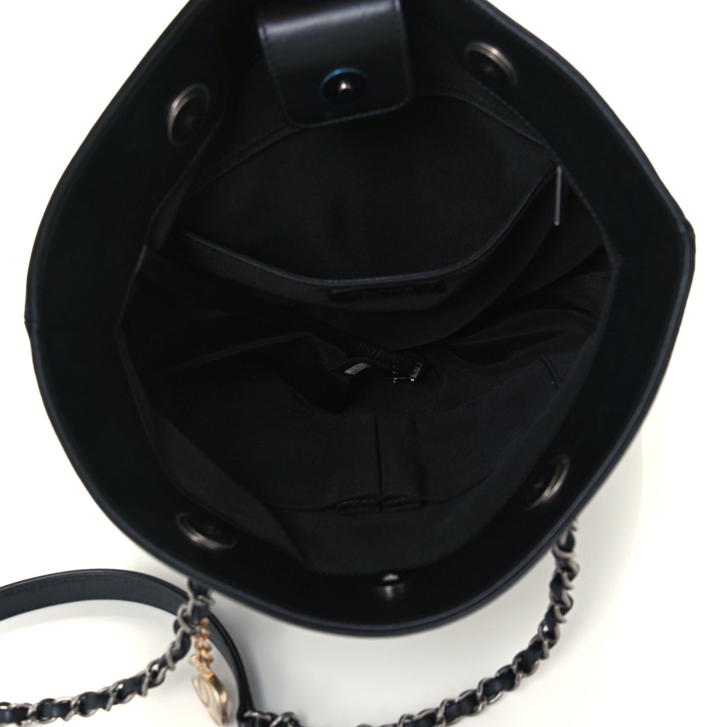 Calfskin Chain 20s Signature Tote Black