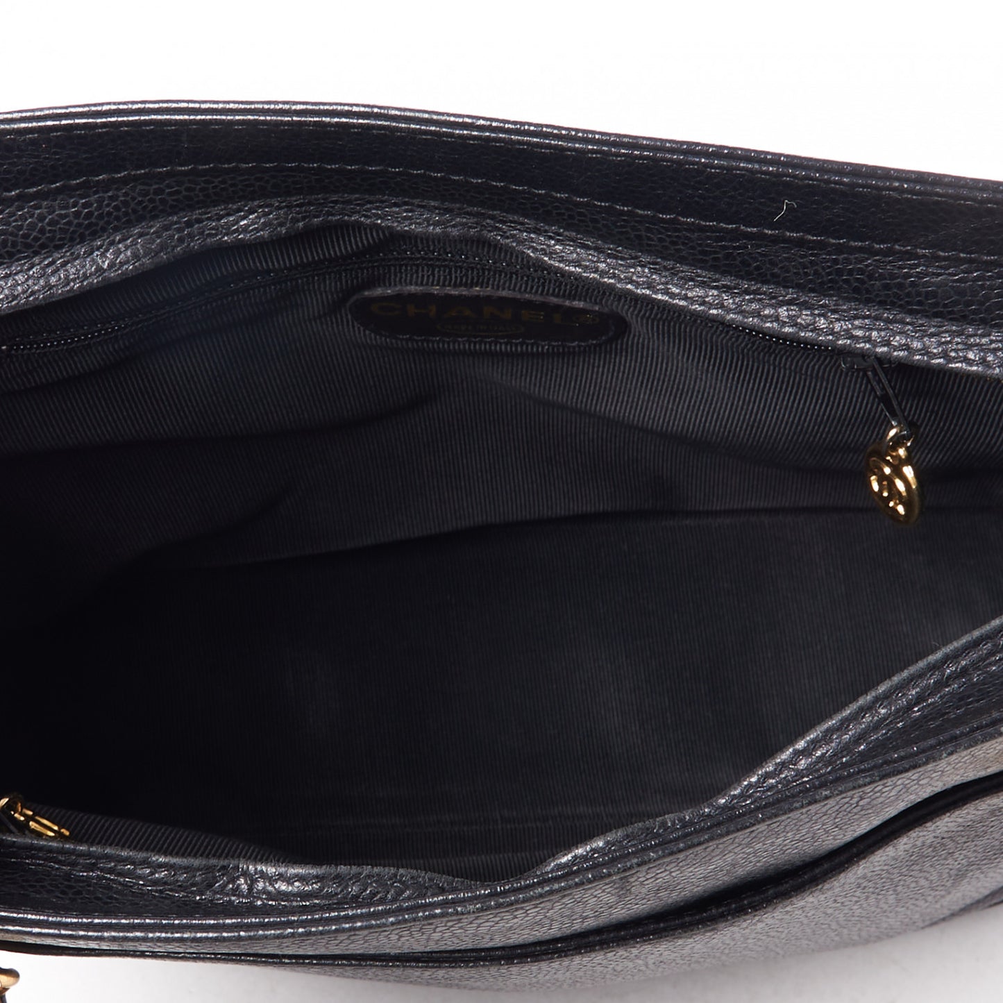 Caviar CC Shoulder Bag Black