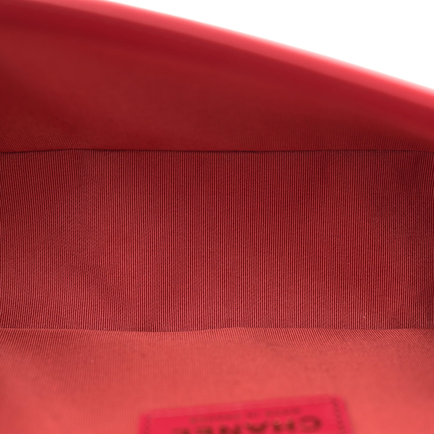 Caviar Quilted Medium Boy Flap Dark Red