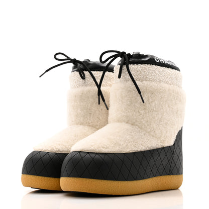 Chanel Tweed Shearling Sheepskin Drawstring Snow Ankle Boots 36 White 4 of 11