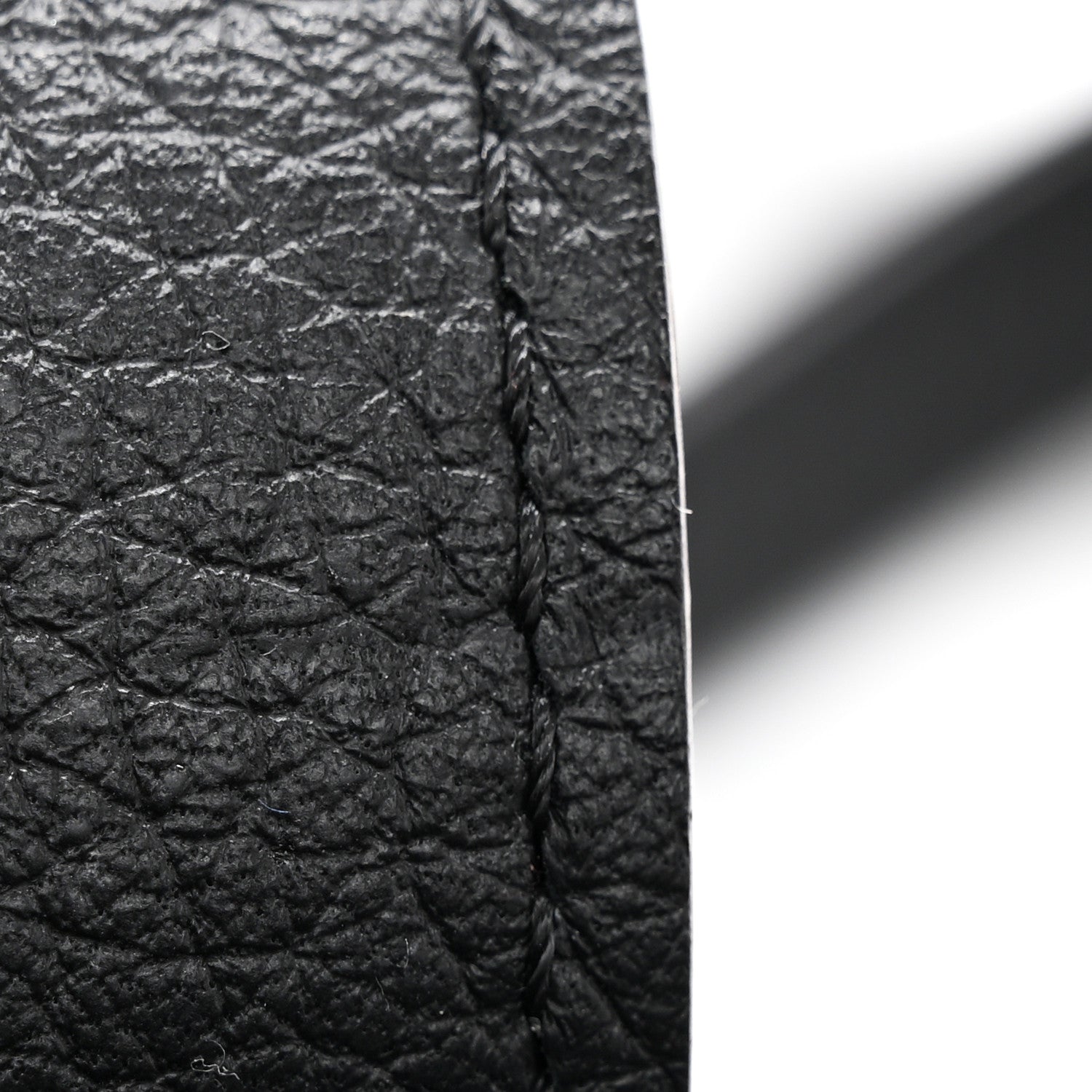 Louis Vuitton Taurillon Capucines PM Black 14 of 14