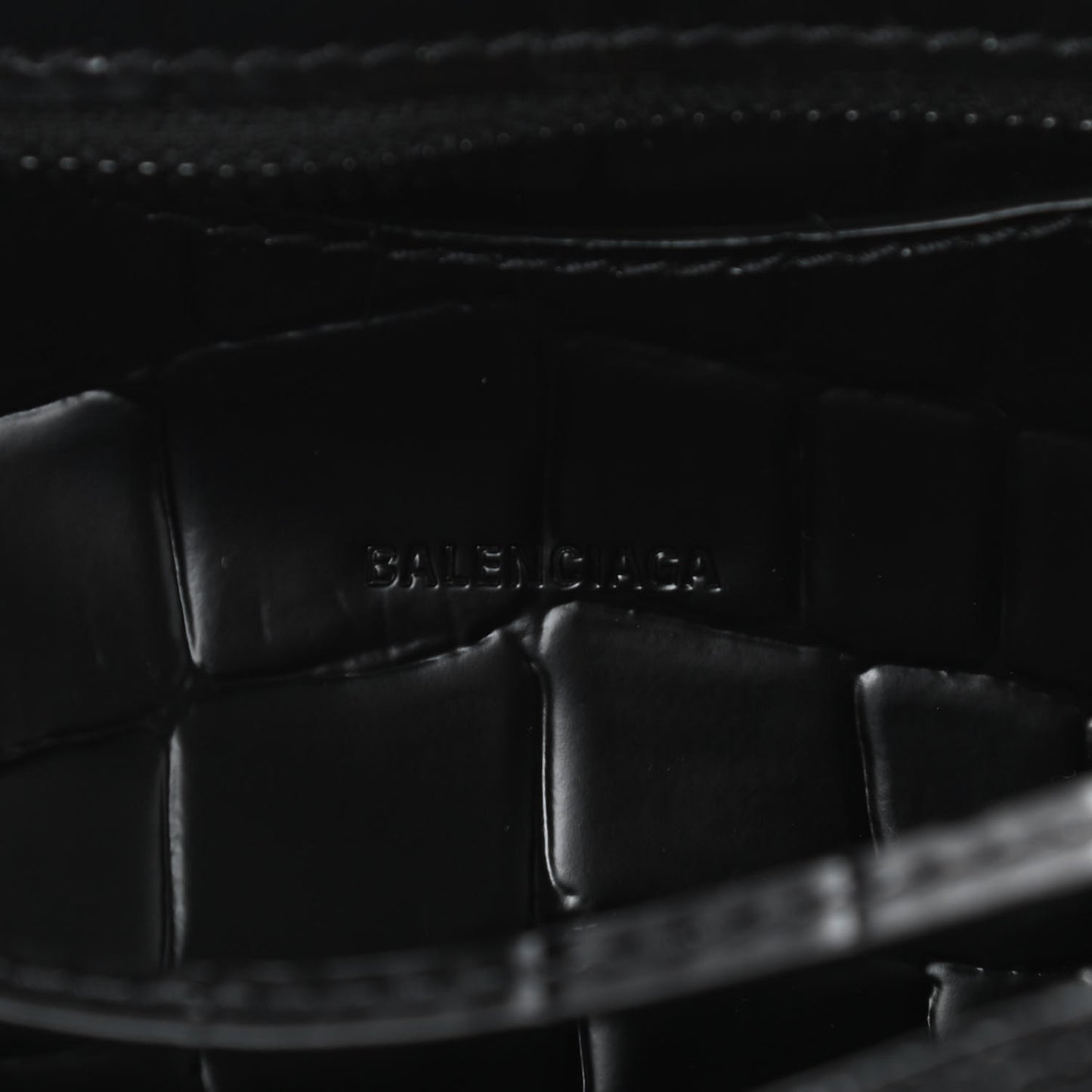 Semi Shiny Calfskin Crocodile Embossed Neo Classic Black Hardware Mini City Black