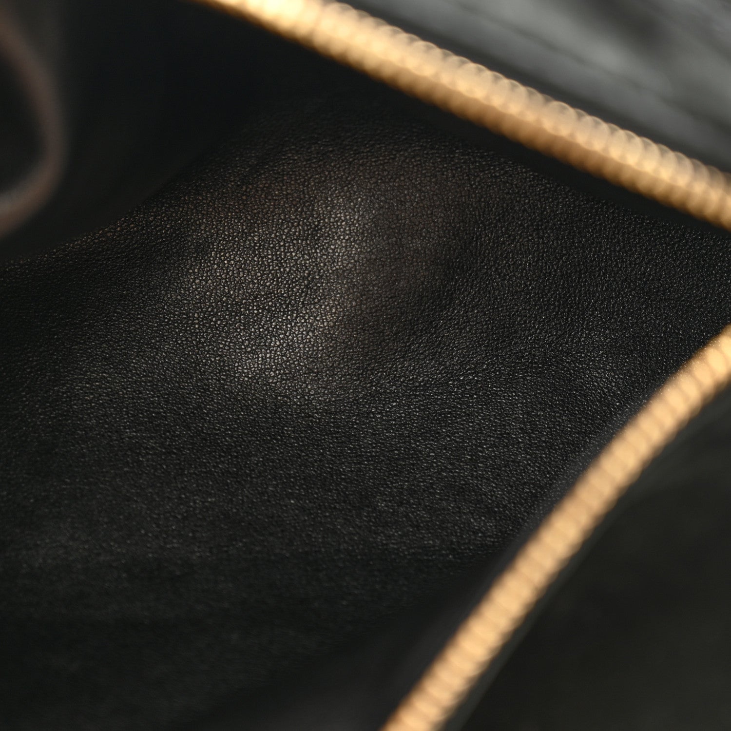 The Row Nubuck 90's Bag Black 5 of 9