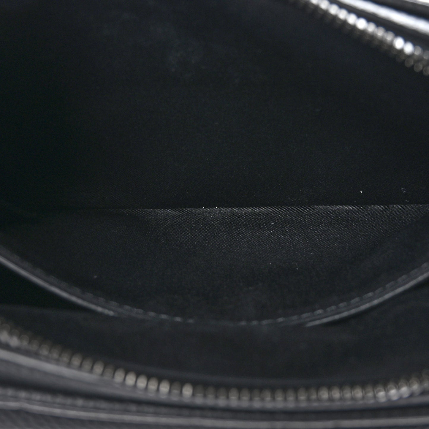 Grained Calfskin Embossed Dior Gravity Rider Zipped 2.0 Messenger Black