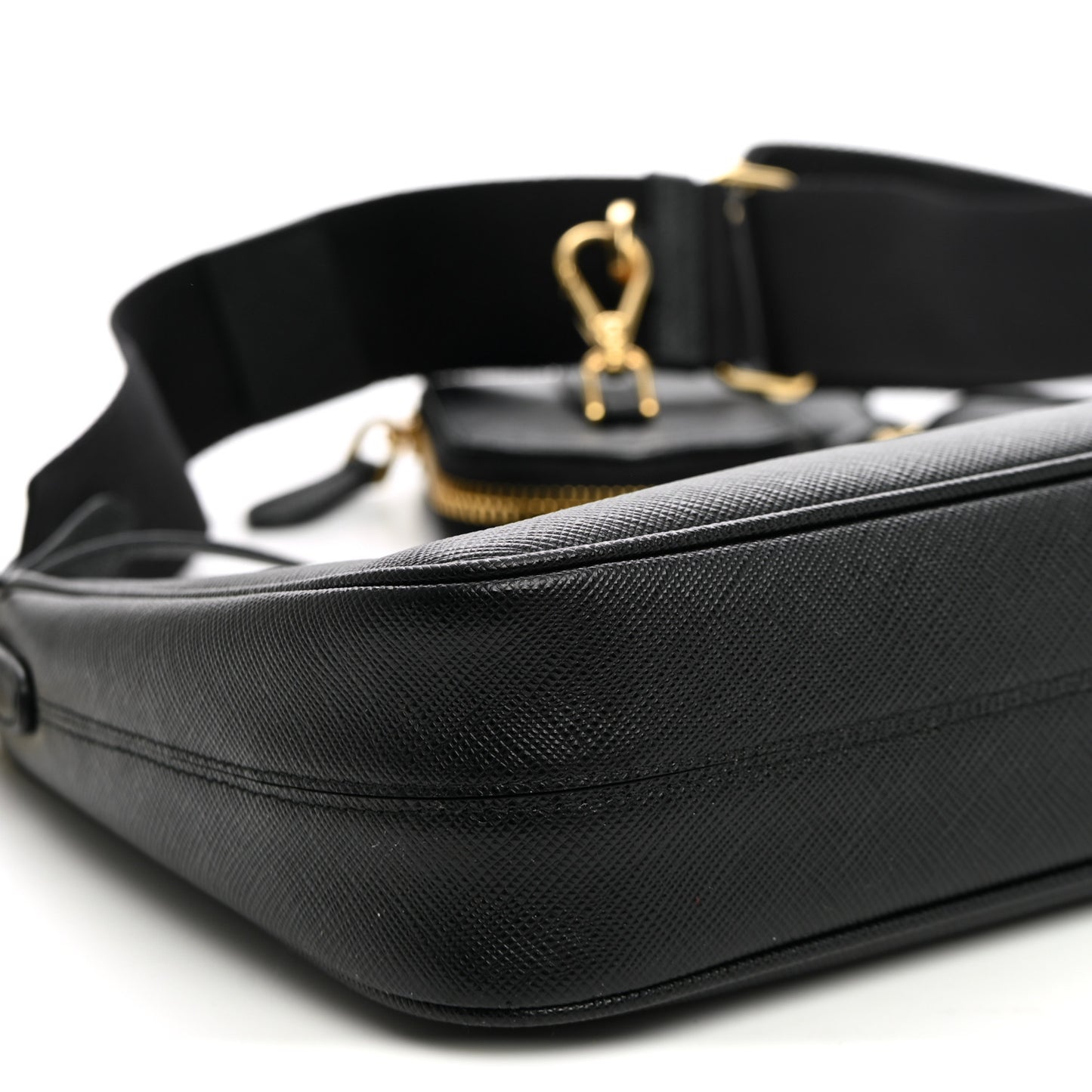 Saffiano Lux Re-Edition 2005 Shoulder Bag Black