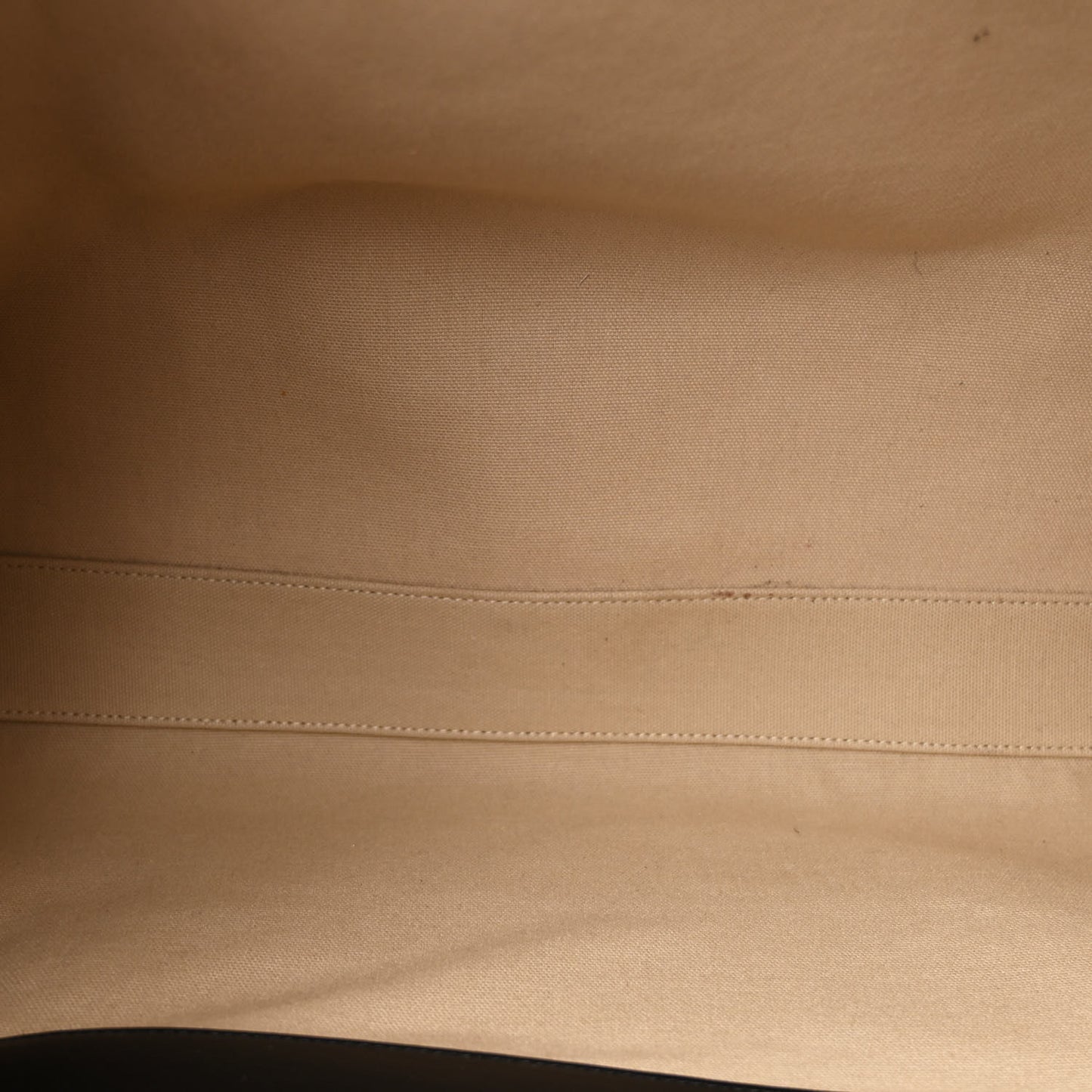 Smooth Calfskin Large Soft Antigona Black