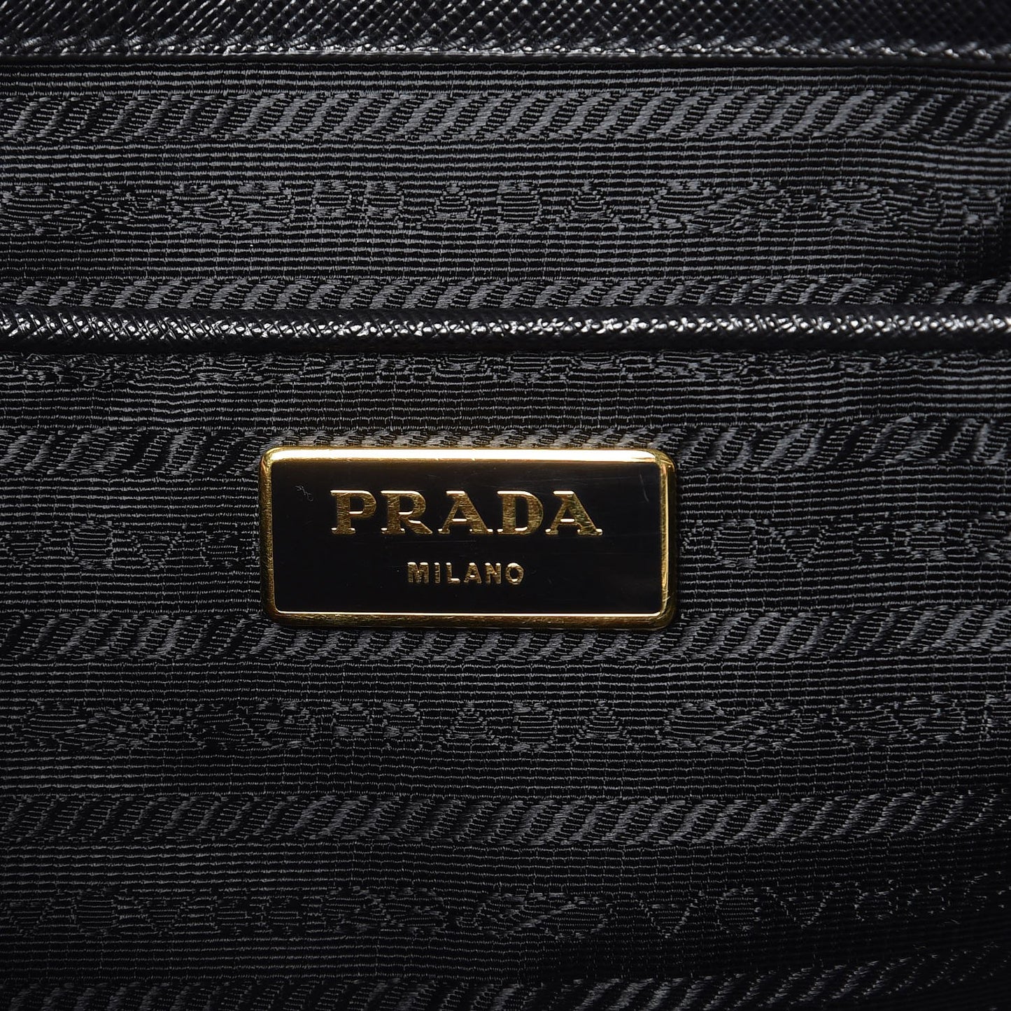 Saffiano Large Galleria Double Zip Tote Black