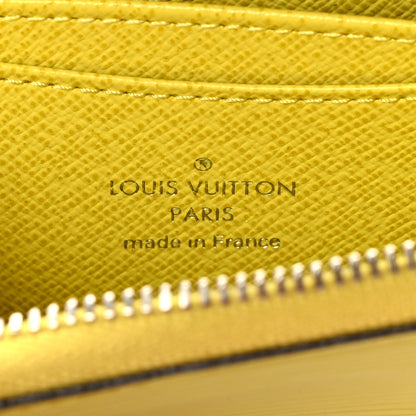 Louis Vuitton Epi Zippy Coin Purse Pistache 6 of 7
