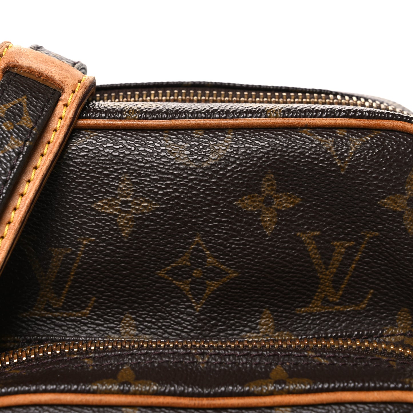 Monogram Amazone