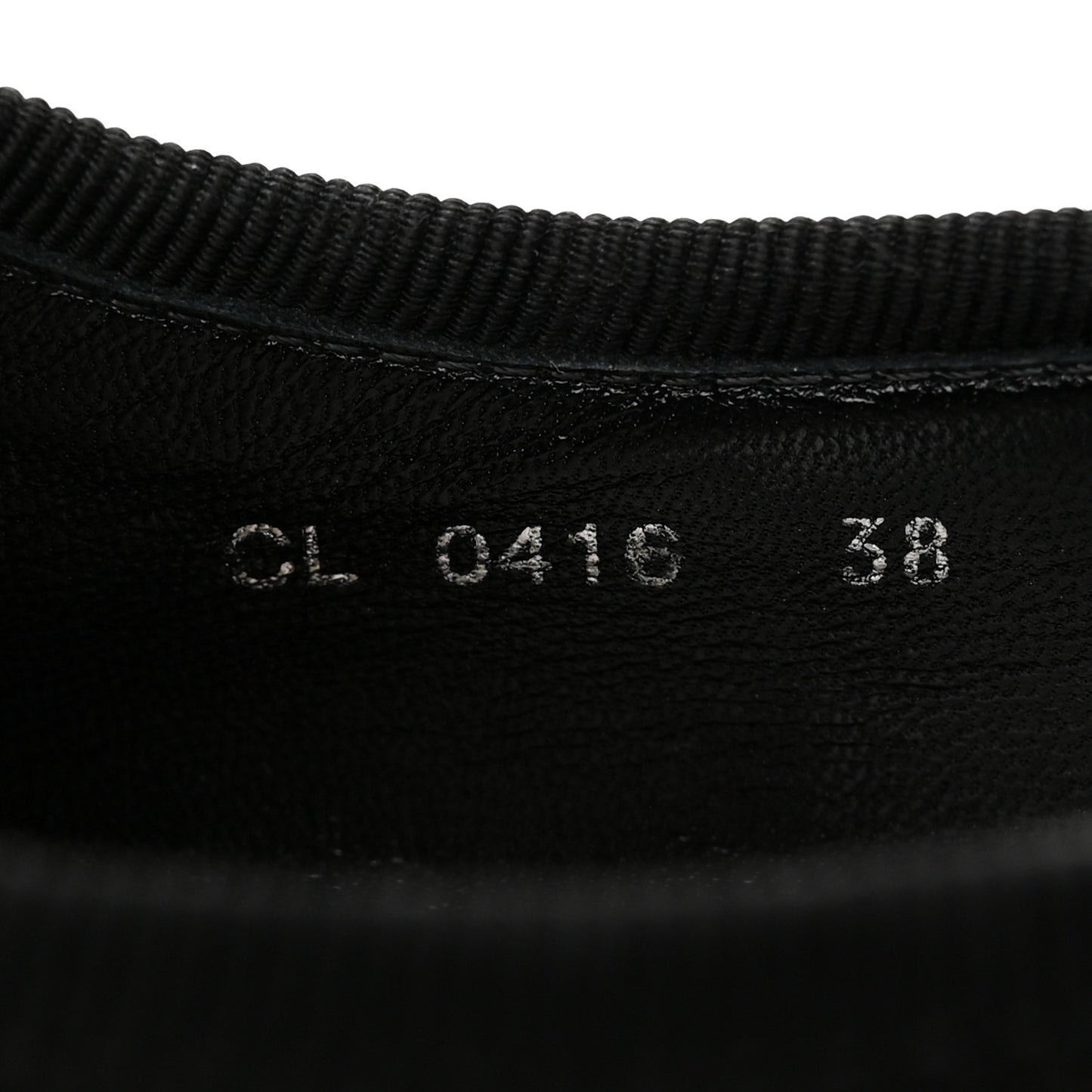 Glazed Calfskin Tomboy Lace Up 38 Black