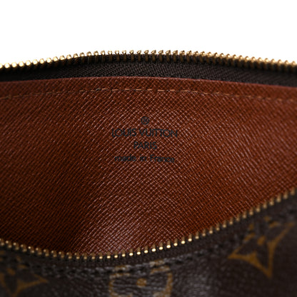 Louis Vuitton Monogram Papillon 26 6 of 8