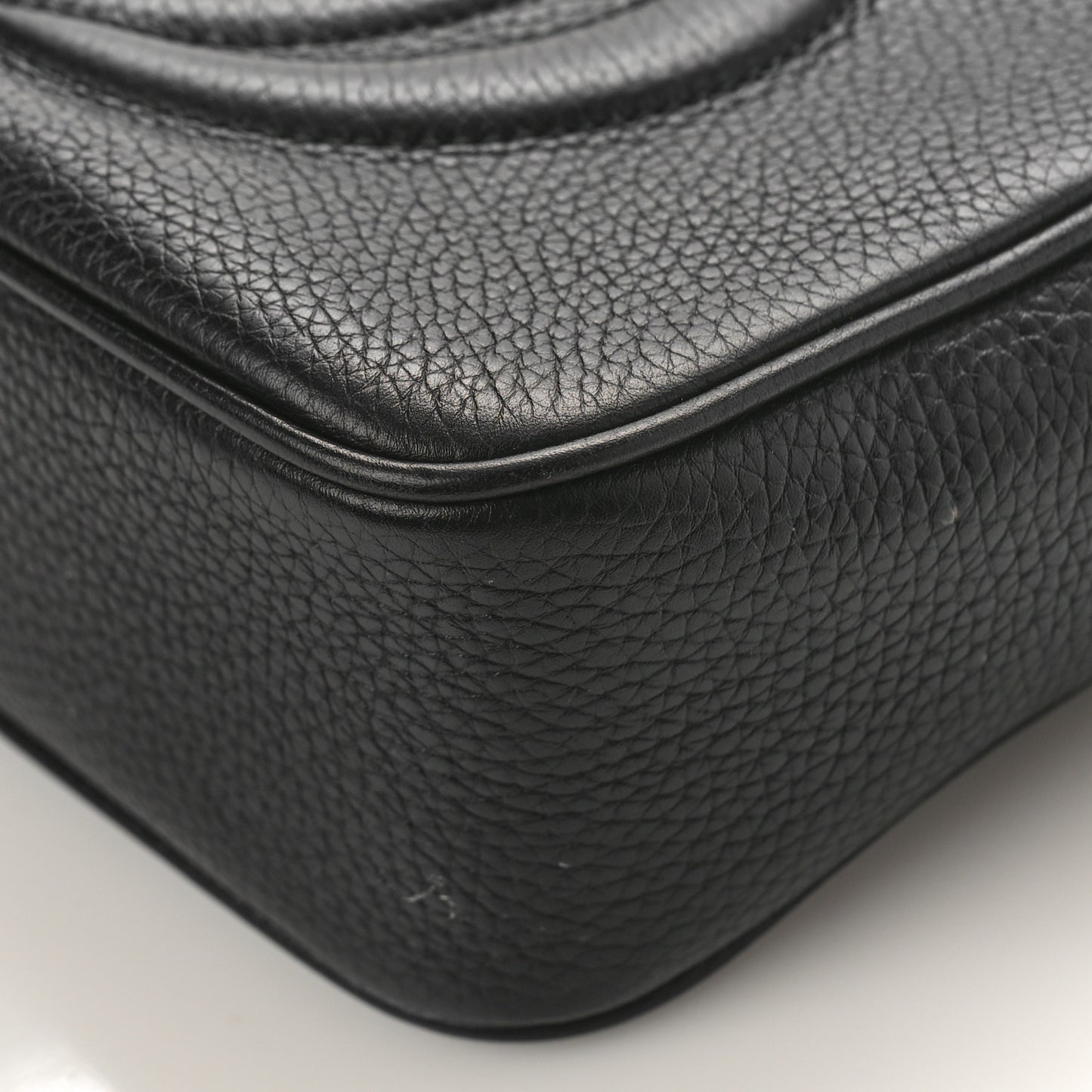 Pebbled Calfskin Small Soho Disco Bag Black
