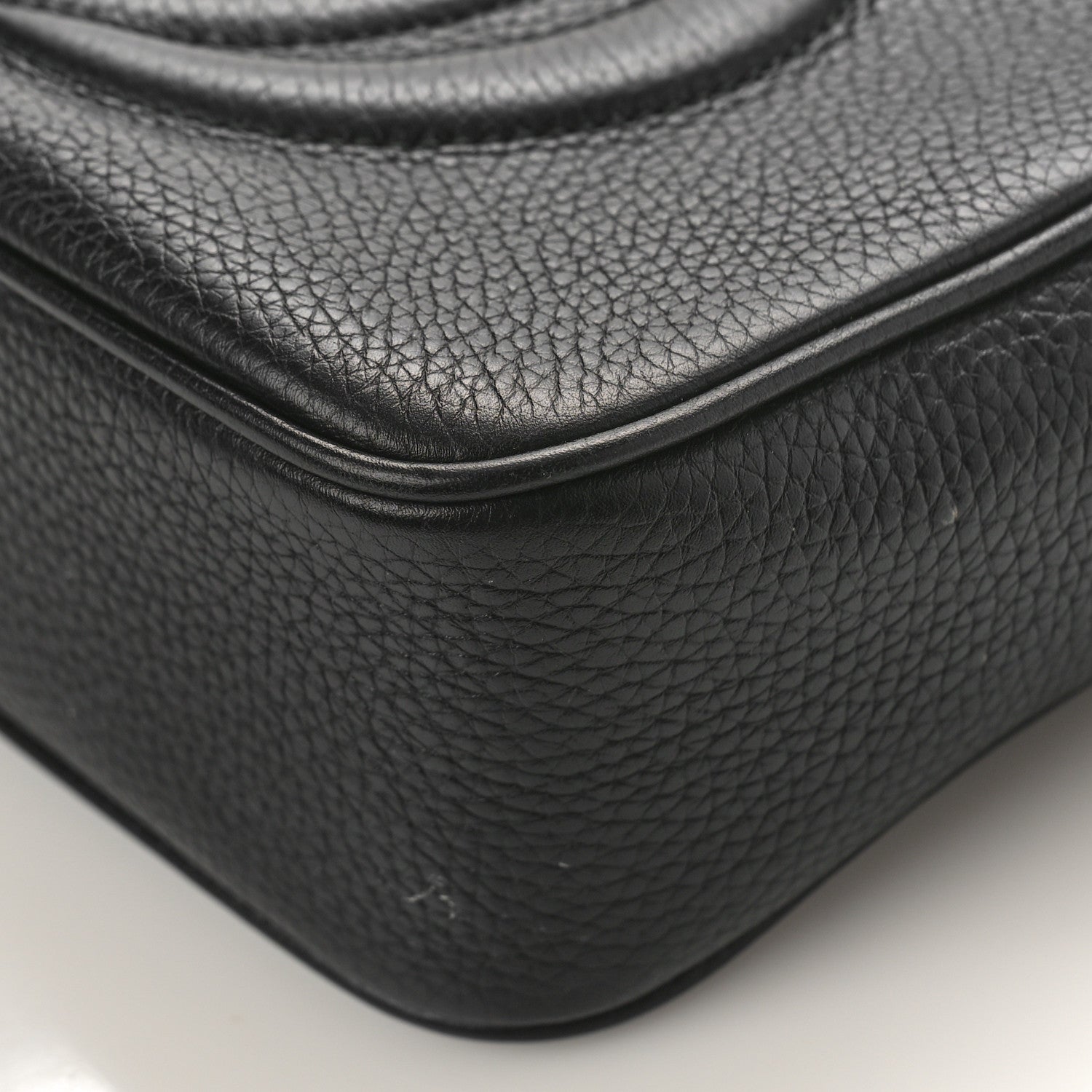 Gucci Pebbled Calfskin Small Soho Disco Bag Black 9 of 9