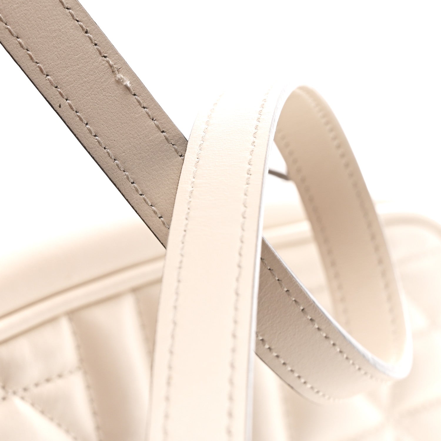 Gucci Calfskin Matelasse Aria Small GG Marmont Chain Shoulder Bag Mystic White 13 of 13