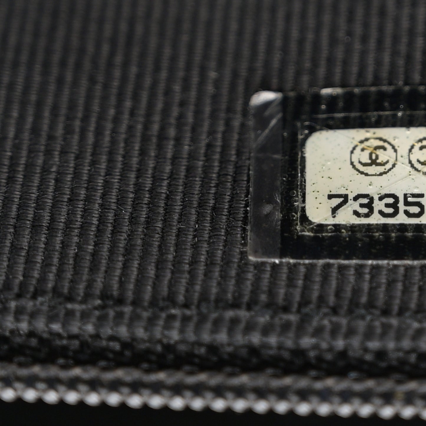 Caviar Quilted Shoulder Bag Black
