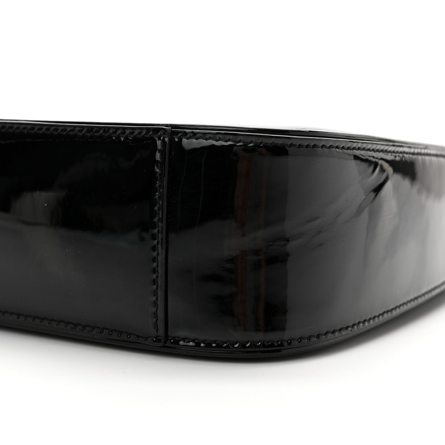 Patent Calfskin Le 5 A 7 Hobo Black