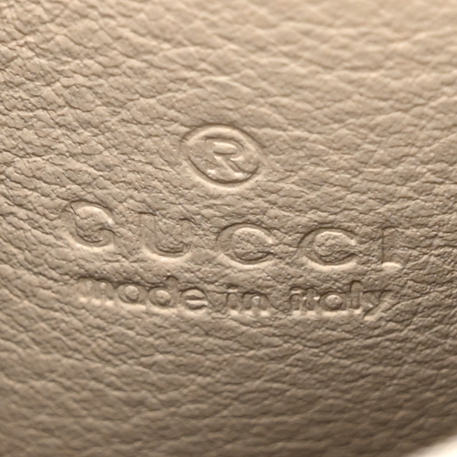 Gucci Roxy Calfskin Medium Blondie Chain Wallet Mystic White 7 of 12