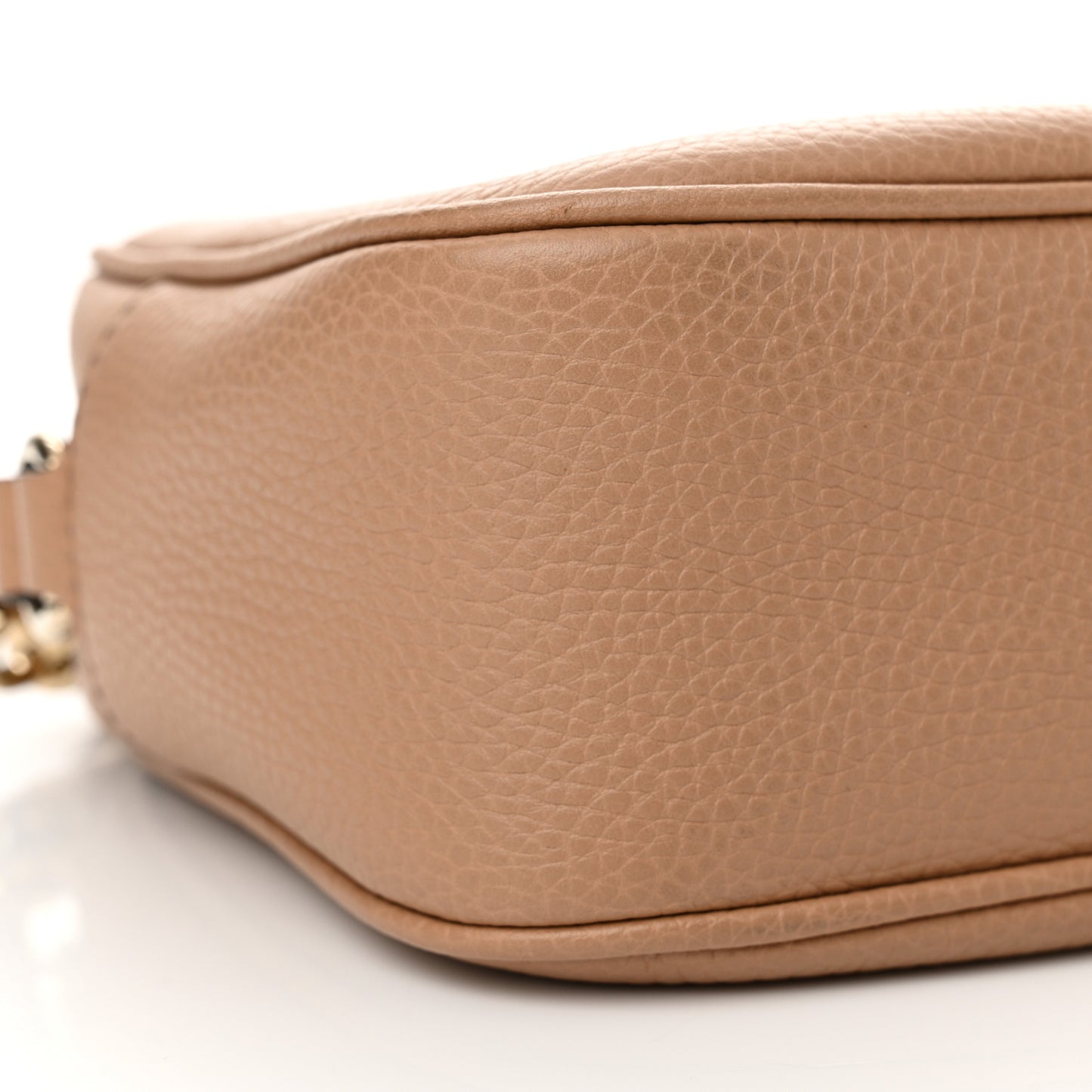 Pebbled Calfskin Small Soho Disco Bag Camelia