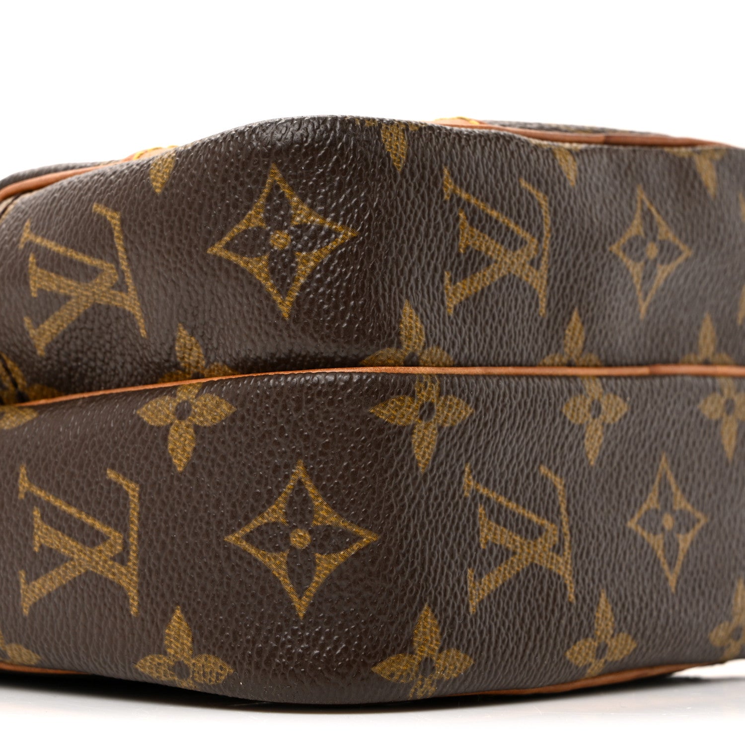 Louis Vuitton Monogram Amazone 22 of 34
