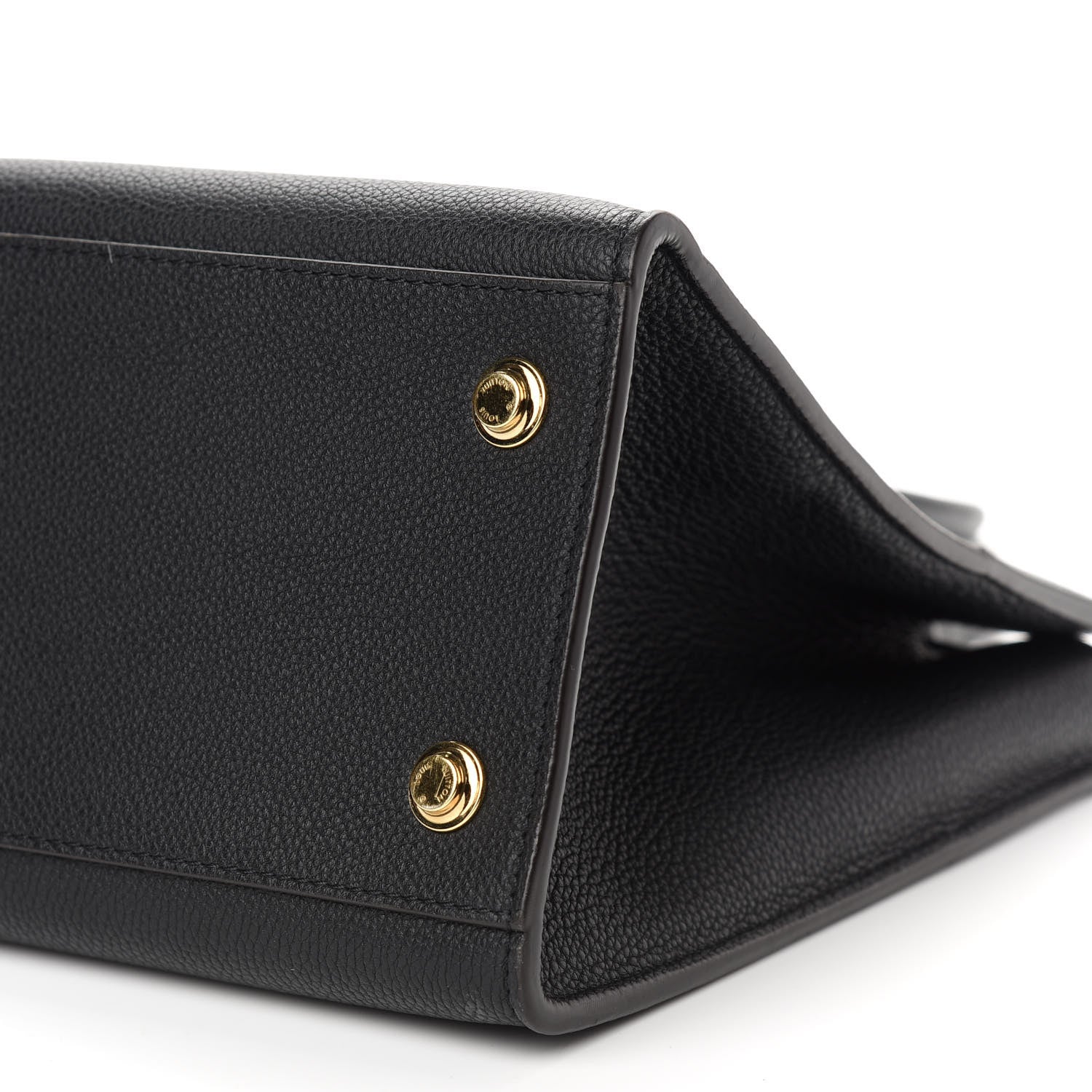 Louis Vuitton Taurillon City Steamer MM Black 8 of 8