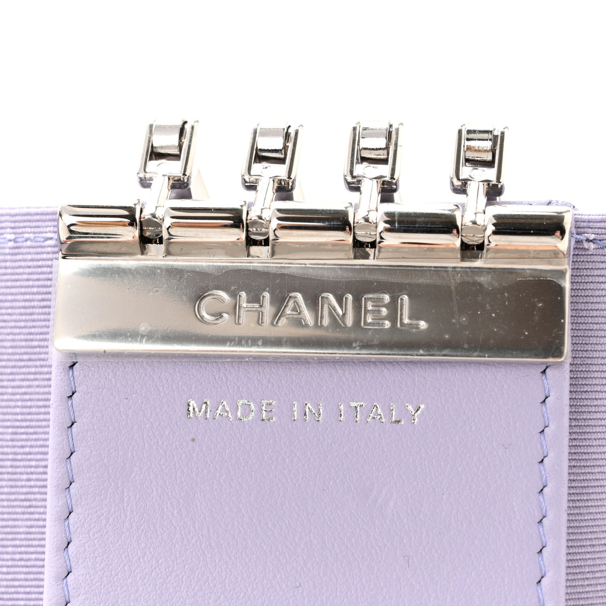 Caviar Quilted Classic 4 Key Holder Wallet Light Purple