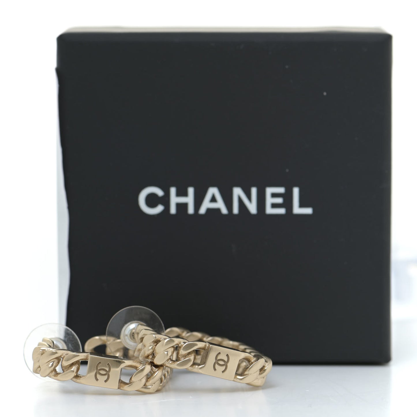 CC Chain Hoop Earrings Gold