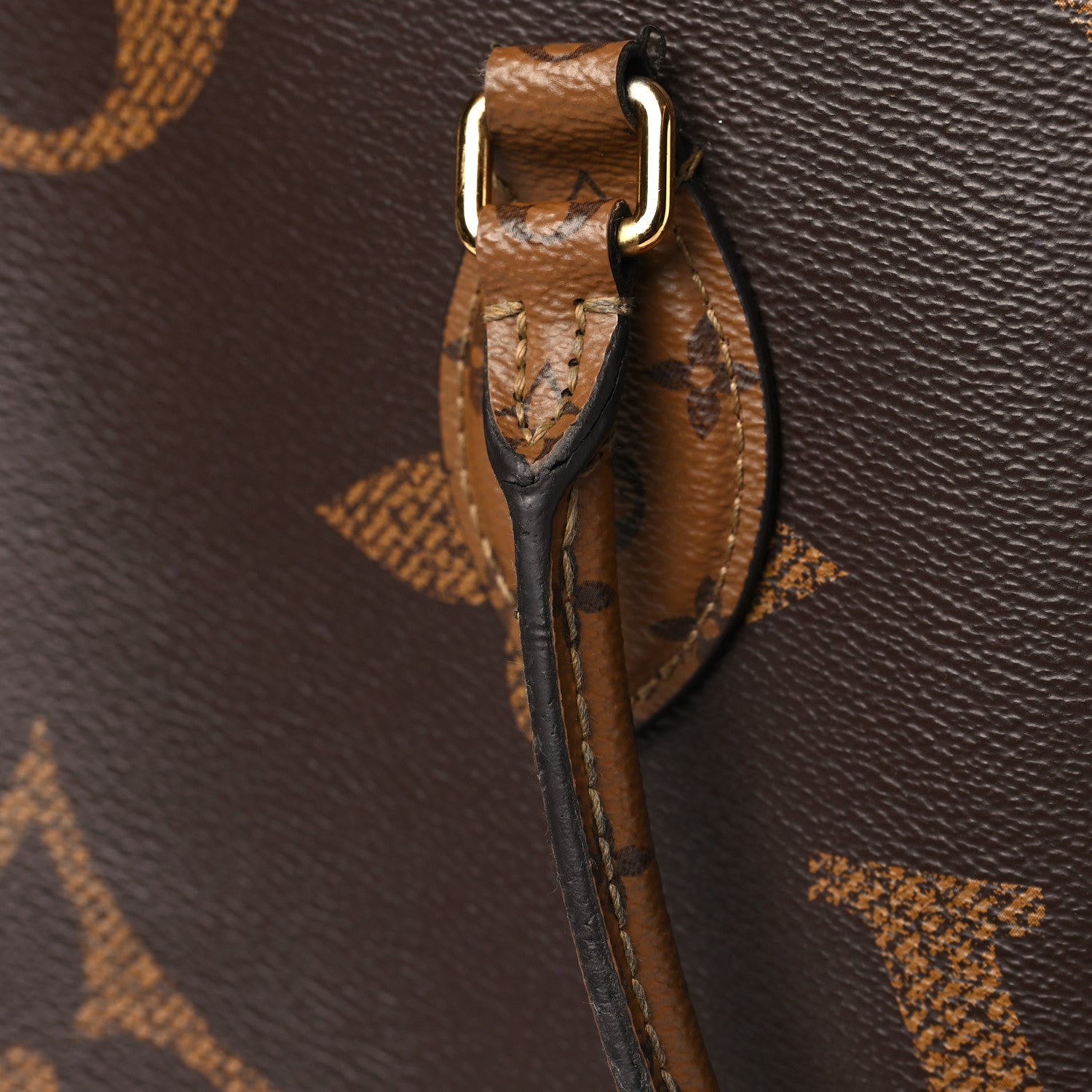 Louis Vuitton Reverse Monogram Giant Onthego MM 15 of 17