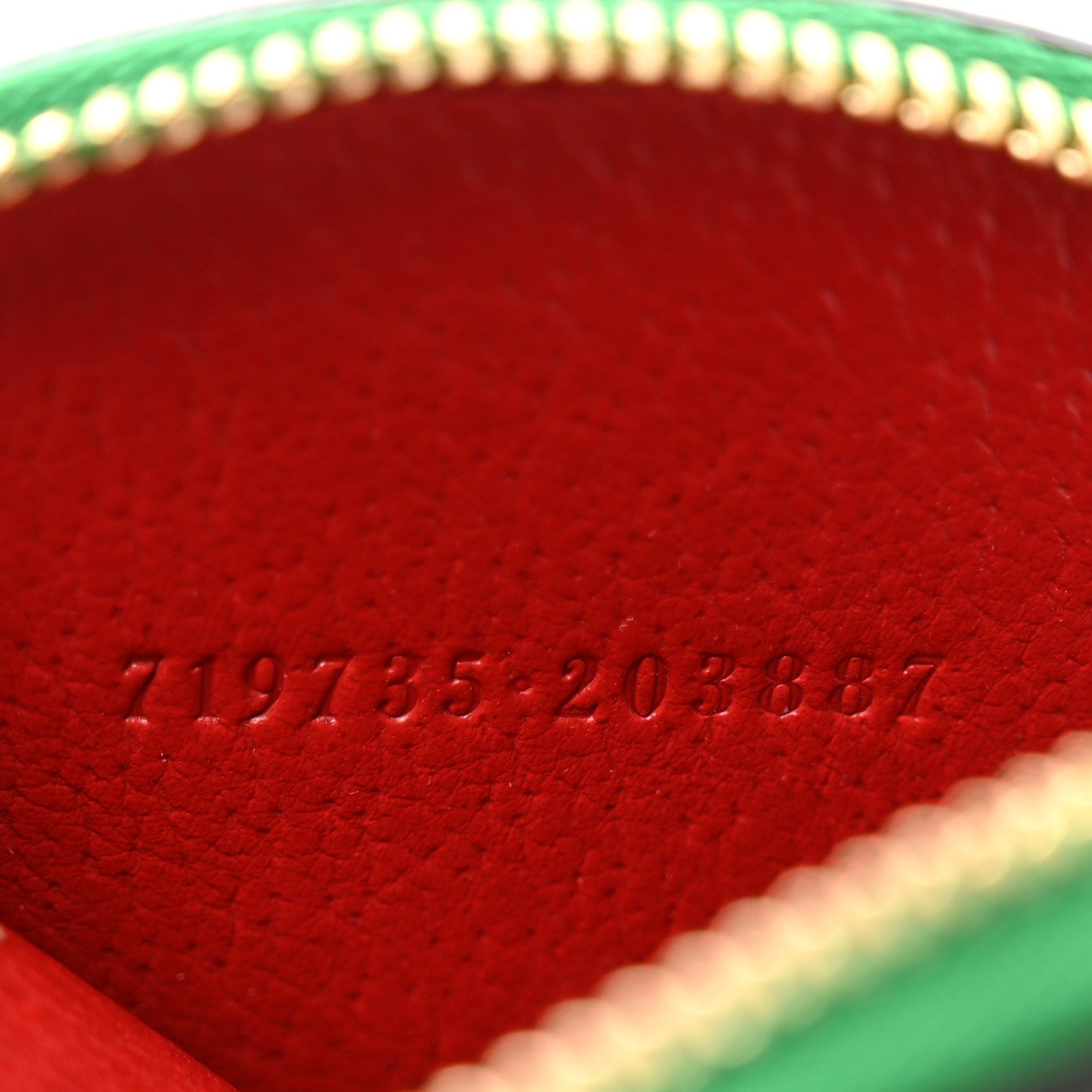Gucci Textured Dollar Calfskin Retro Interlocking G Fruttini Strawberry Coin Case Bag Charm Key Holder 5 of 5
