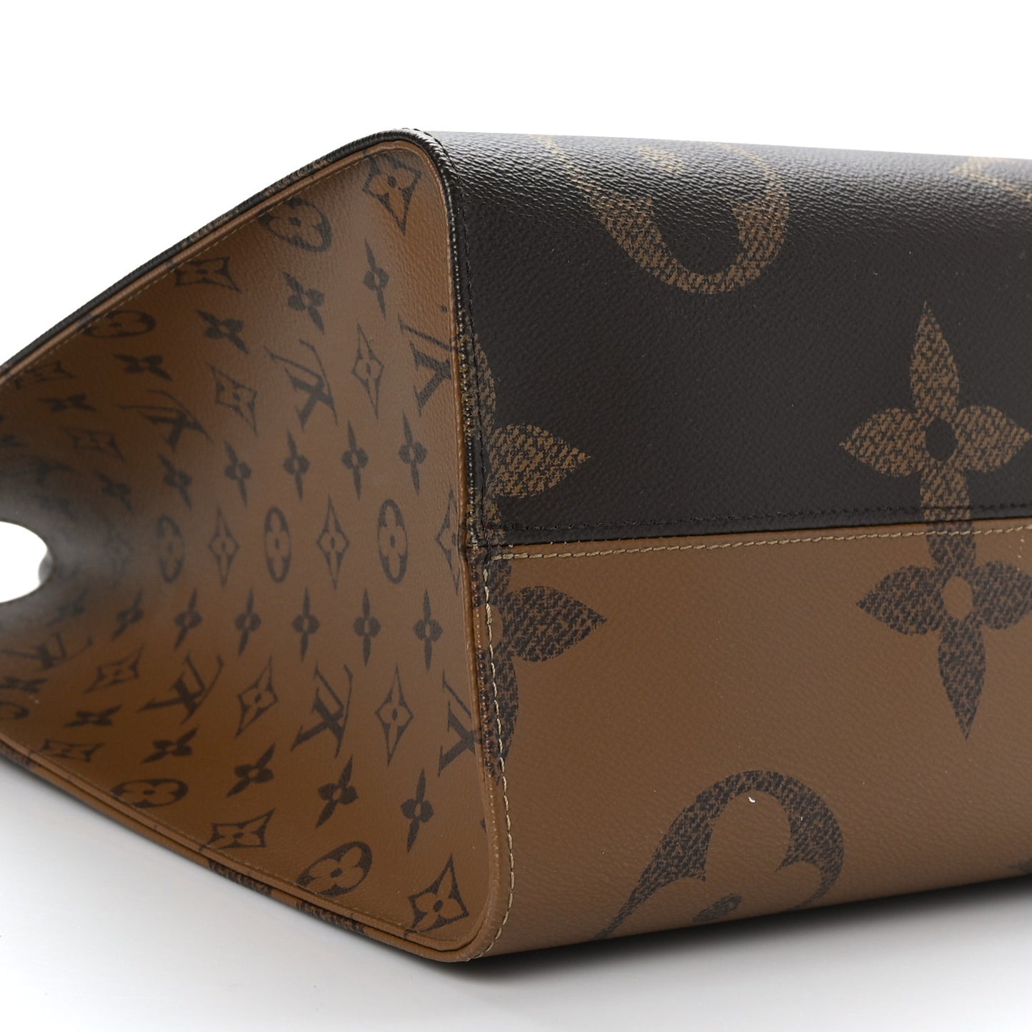Reverse Monogram Giant Onthego GM