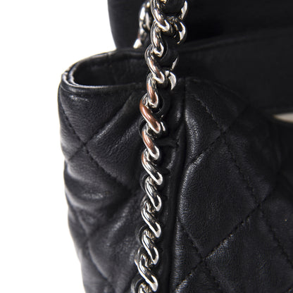 Chanel Washed Lambskin Quilted Maxi Chain Around Flap Black 7 of 12