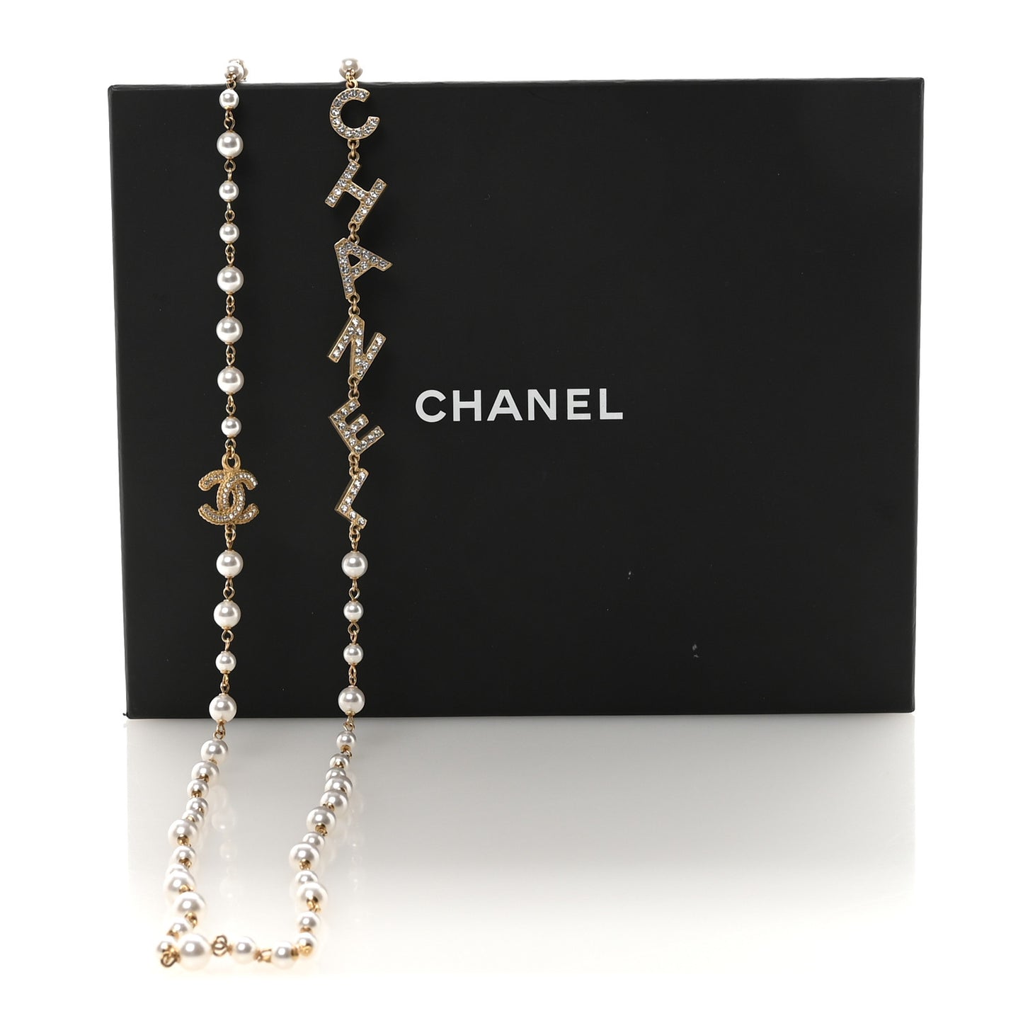 Pearl Crystal 90's Icon CC Necklace Gold