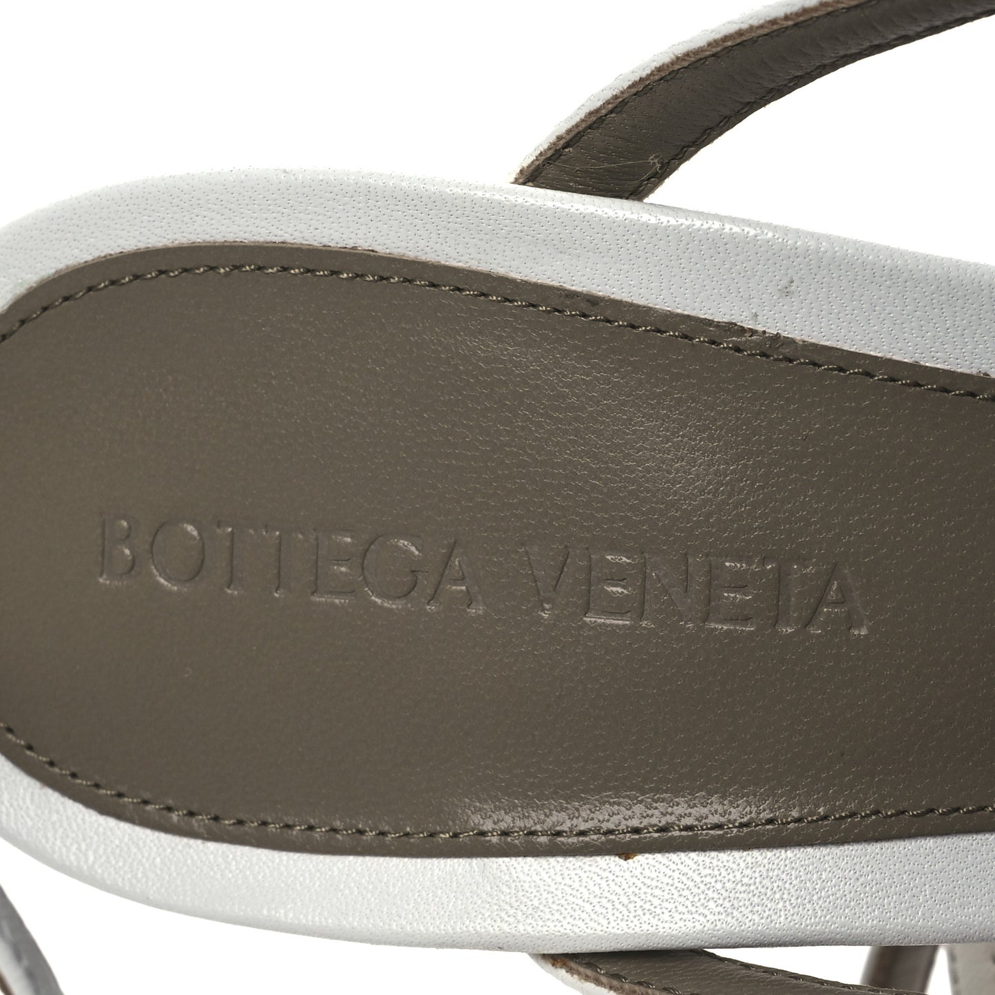 Lambskin Stretch Multi Strap 90mm Sandals 39.5 Optic White