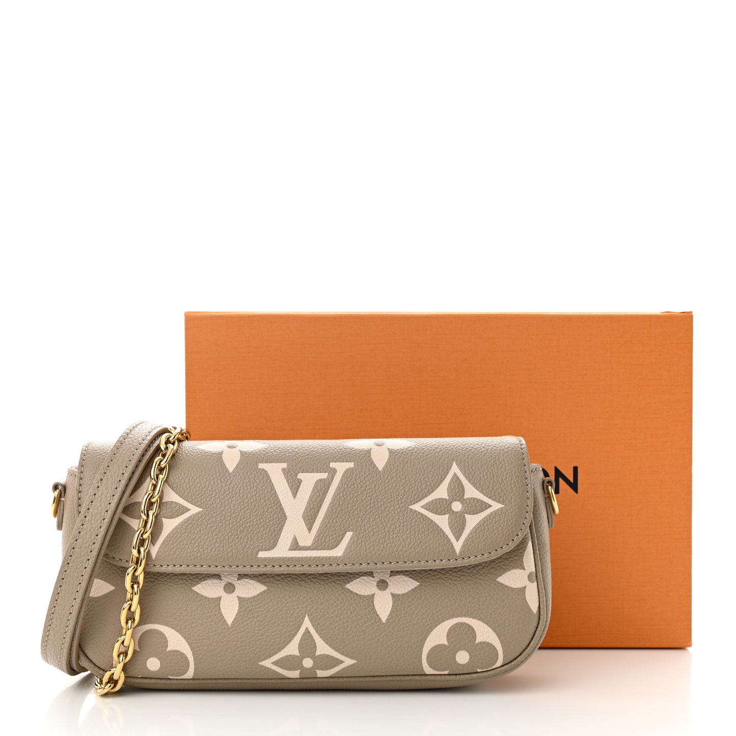 Empreinte Monogram Giant Ivy Wallet On Chain Tourterelle Creme