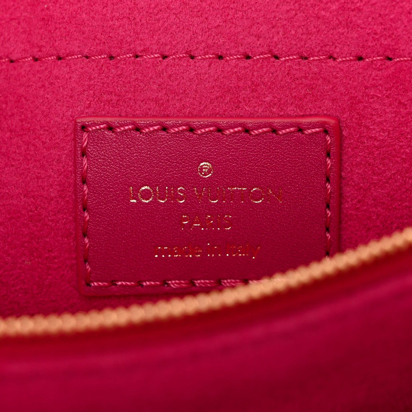 Calfskin LV New Wave Chain Bag Rose Freesia