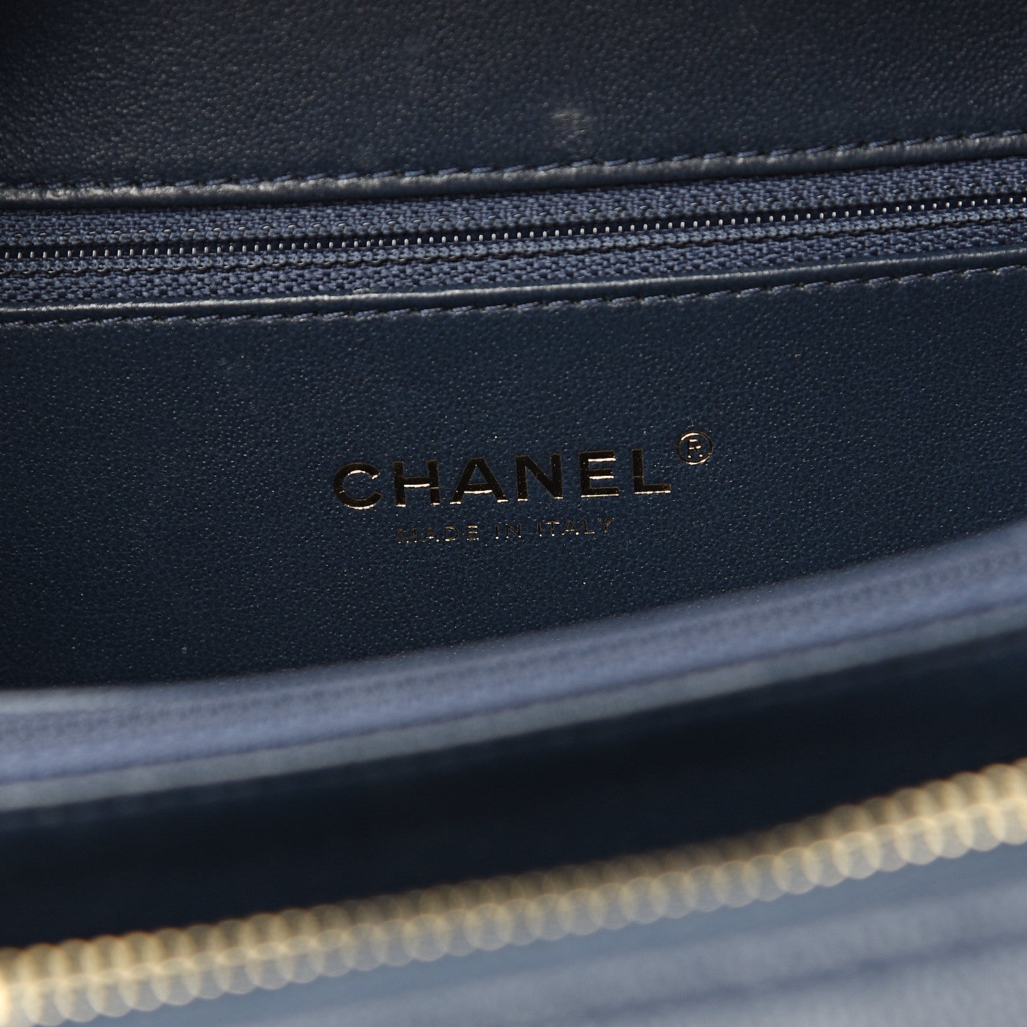 Chanel Caviar Quilted Medium CC Filigree Vanity Case Navy 5 of 9